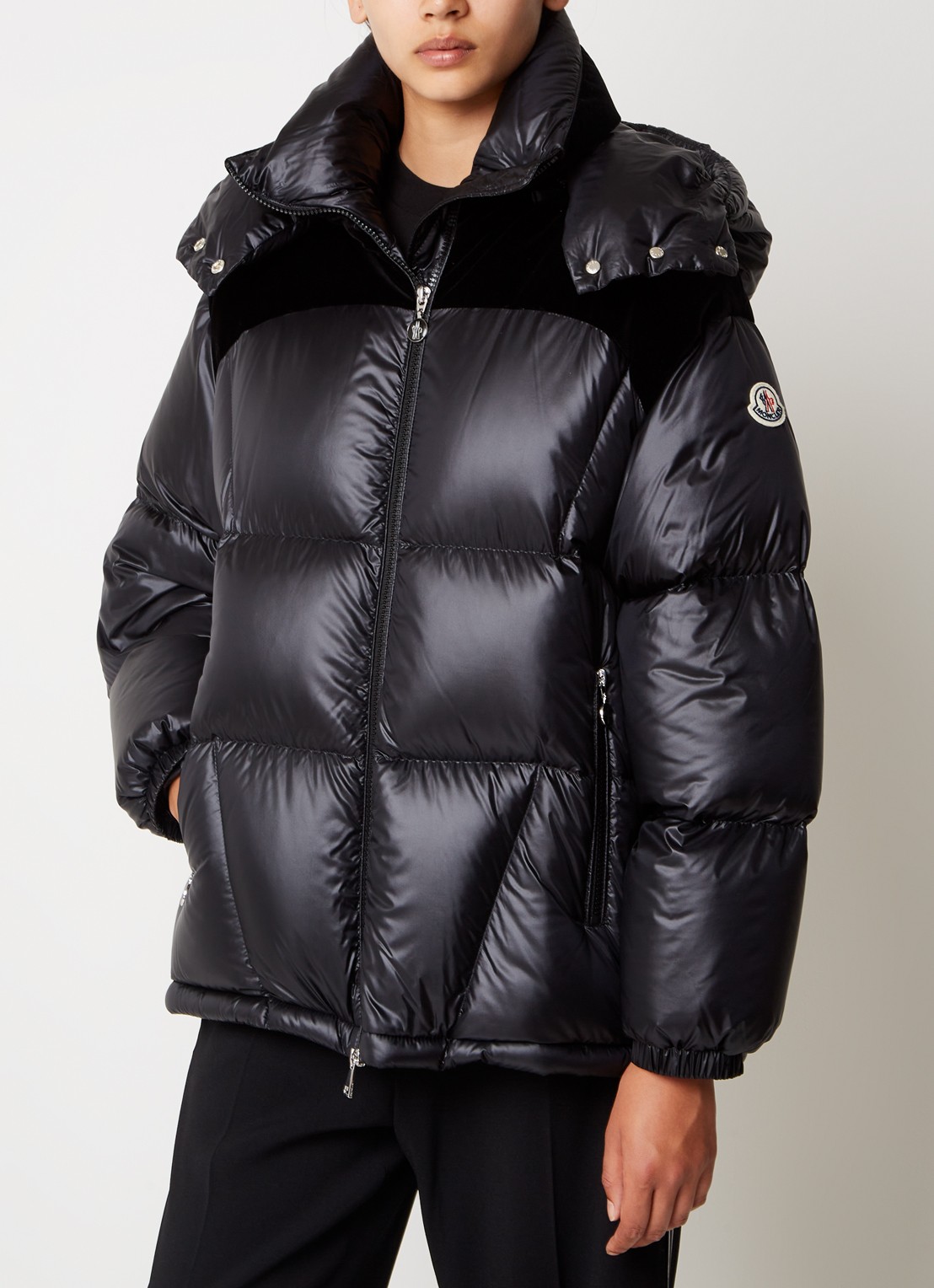 Moncler Puffer jack met donsvulling en details van fluweel - detail 3 zwart
