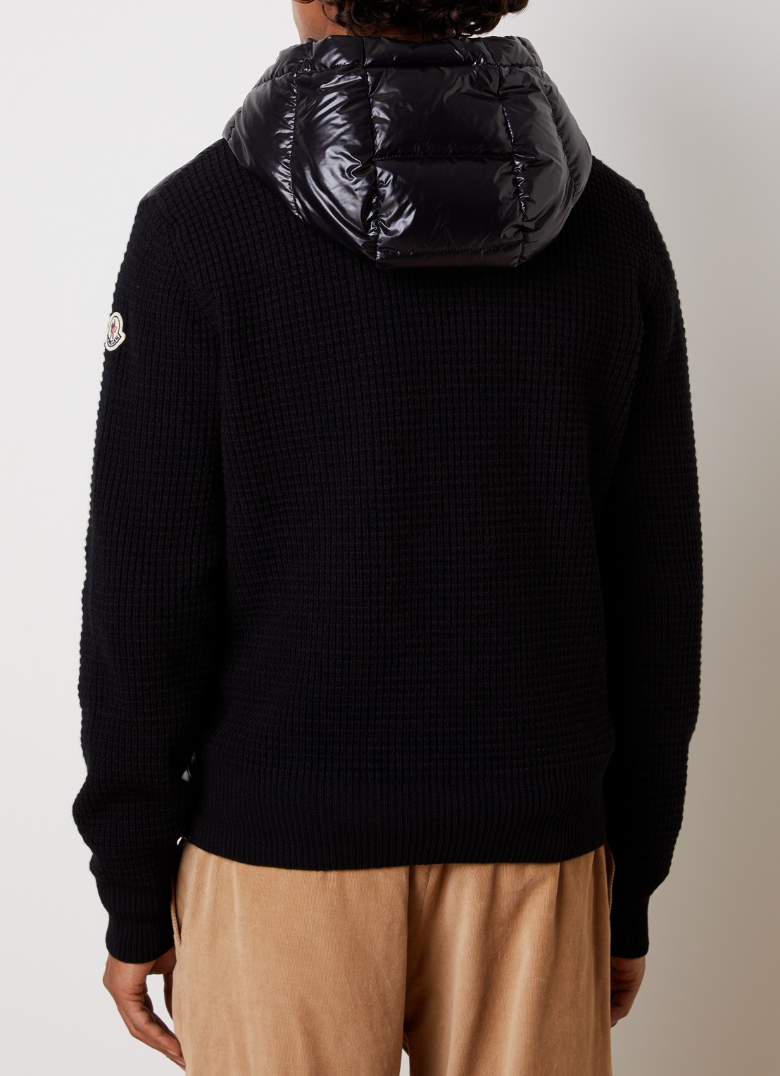 Moncler Puffer jack met donsvulling en ritszakken - achterkant 4 zwart