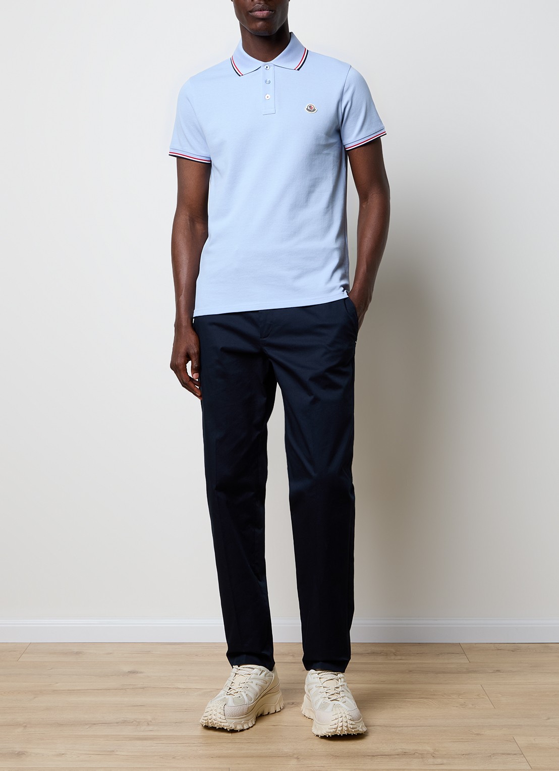 Moncler Regular fit polo van piqué katoen met logo - voorkant 3 lichtblauw