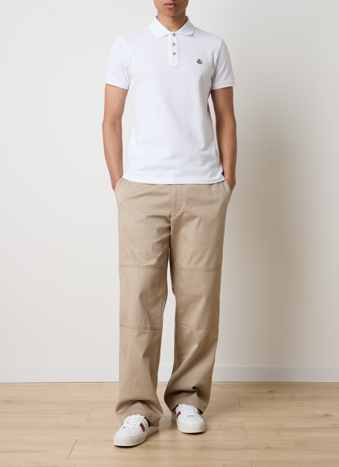 Moncler Regular fit polo van piqué katoen - voorkant 5 wit