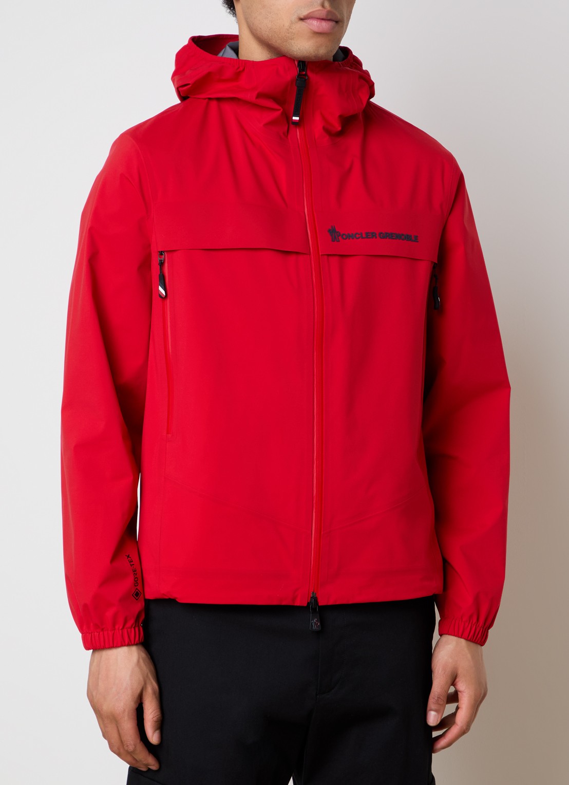 Moncler Shipton Gore-Tex windjack met logoborduring en ritszakken - detail 4 rood