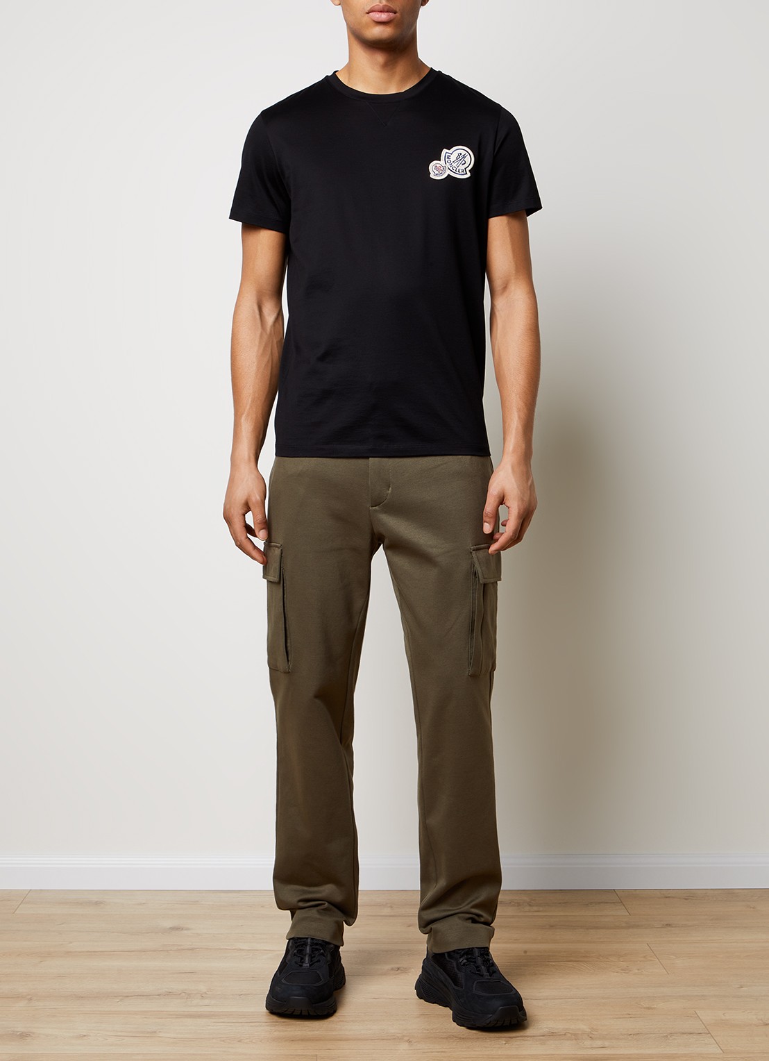 Moncler Slim fit cargobroek met klepzakken - voorkant 2 bronsgroen