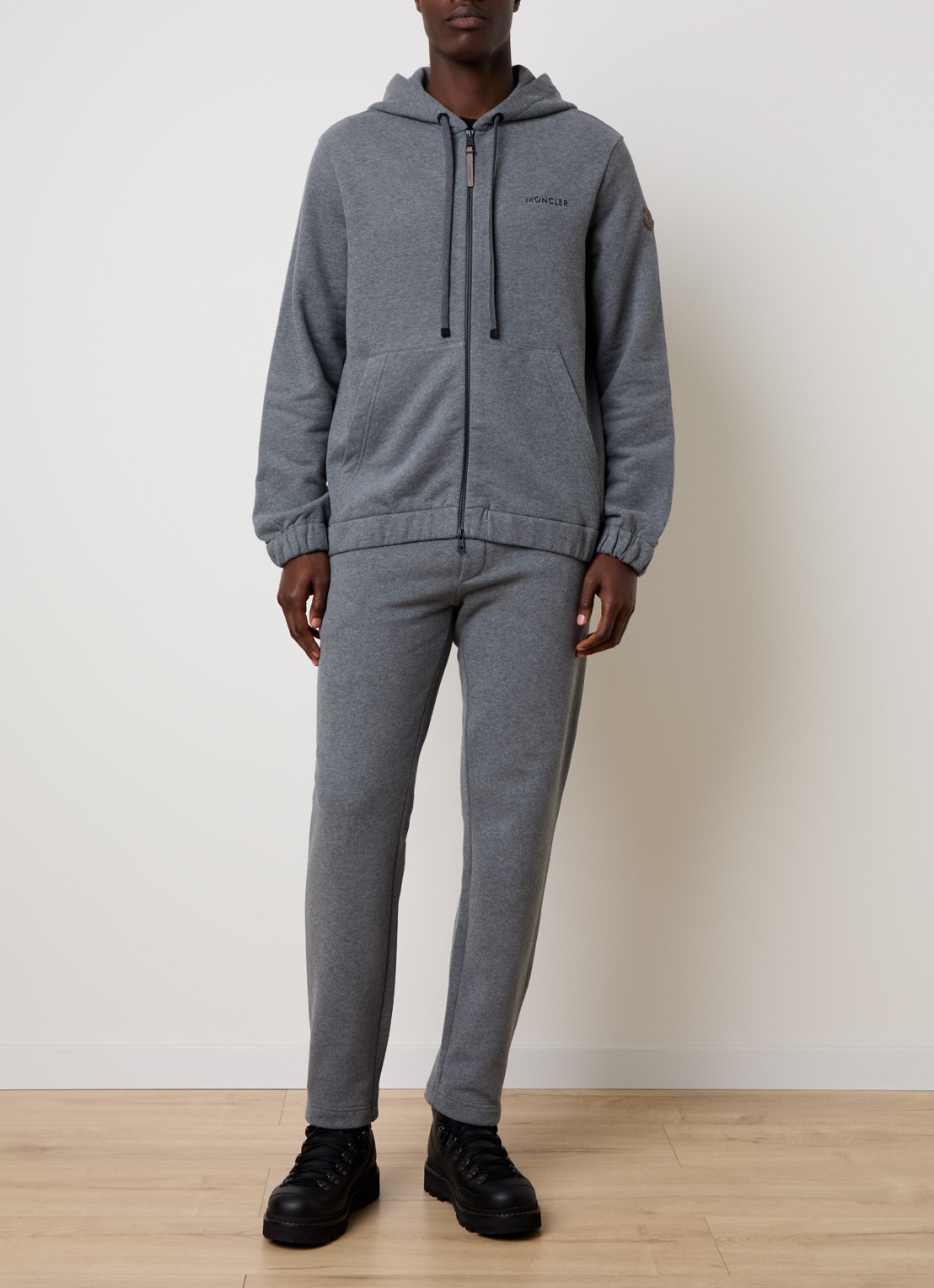 Moncler Slim fit joggingbroek met steekzakken - voorkant 6 donkergrijs