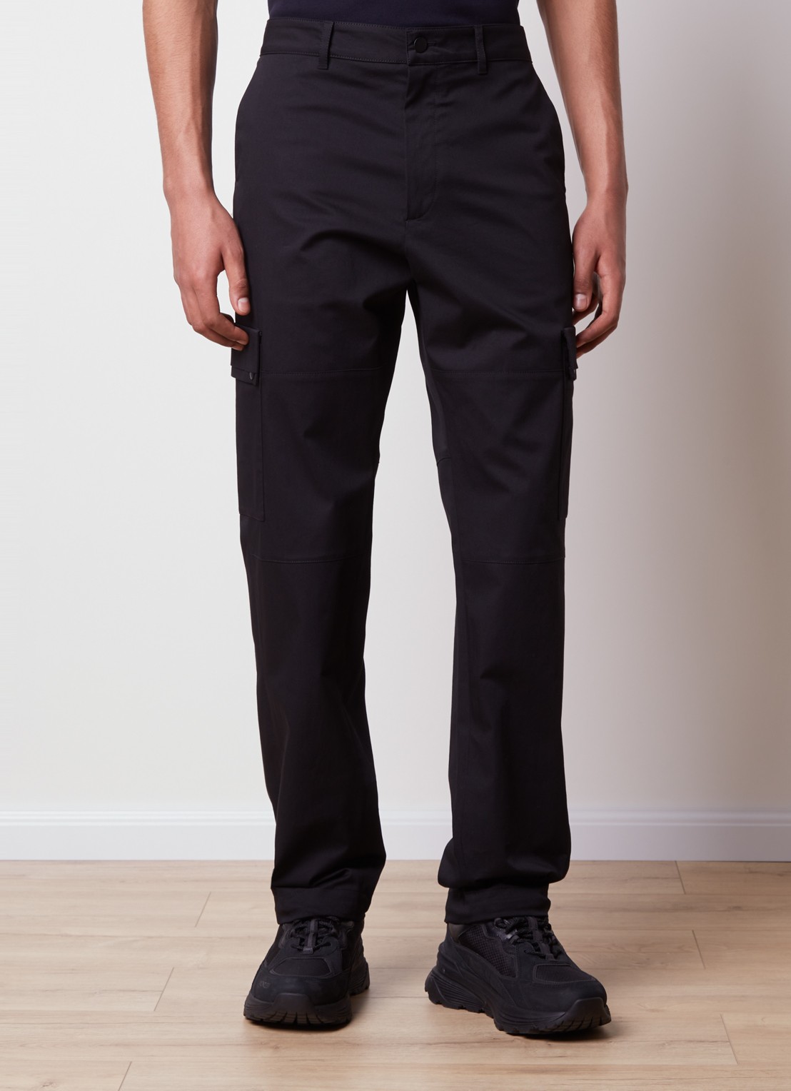Moncler Straight fit cargobroek met logo - detail 2 zwart