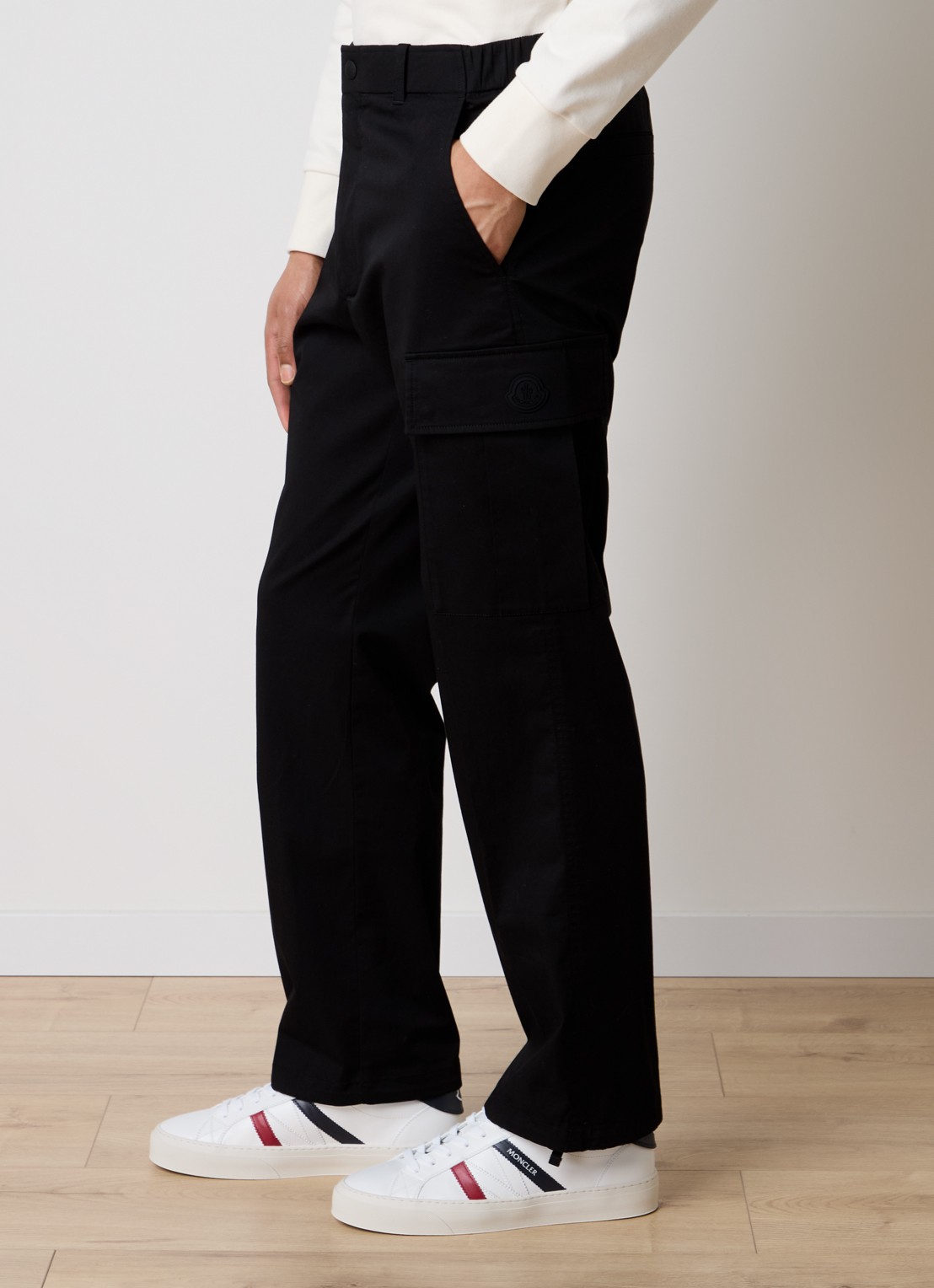 Moncler Straight fit cargobroek met steekzakken - detail 2 zwart