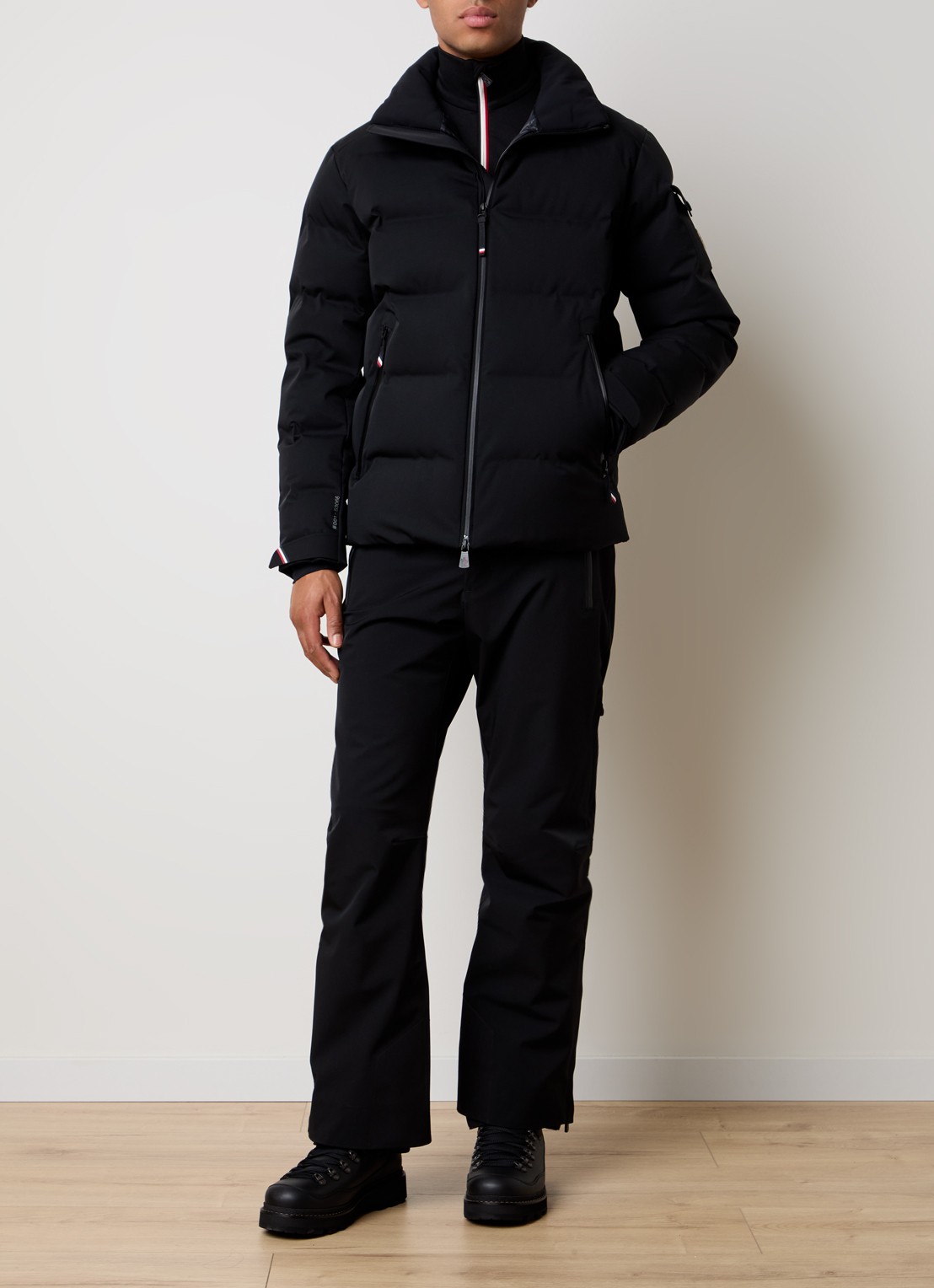 Moncler Straight fit skibroek met ritszakken - voorkant 7 zwart