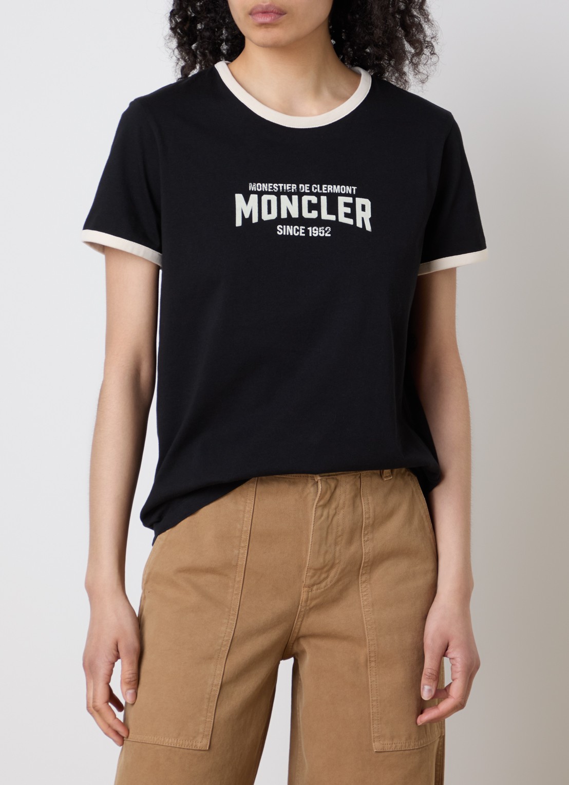 Moncler T-shirt met flock logoprint - detail 4 zwart
