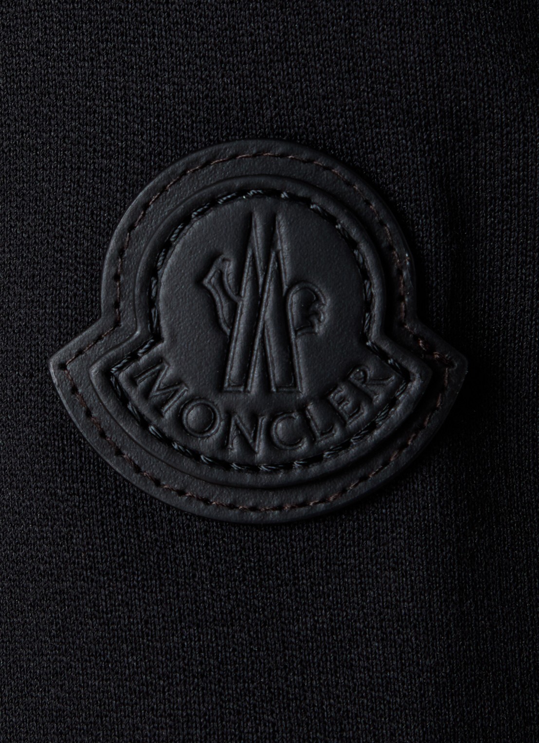 Moncler T-shirt met logo en borstzak - detail 5 zwart