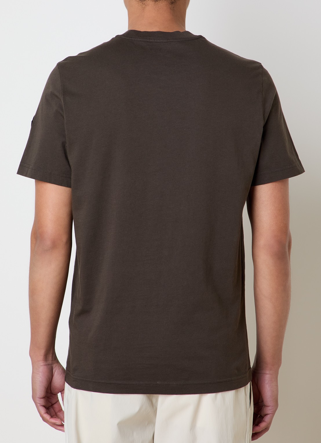 Moncler T-shirt met logo - achterkant 5 donkerbruin