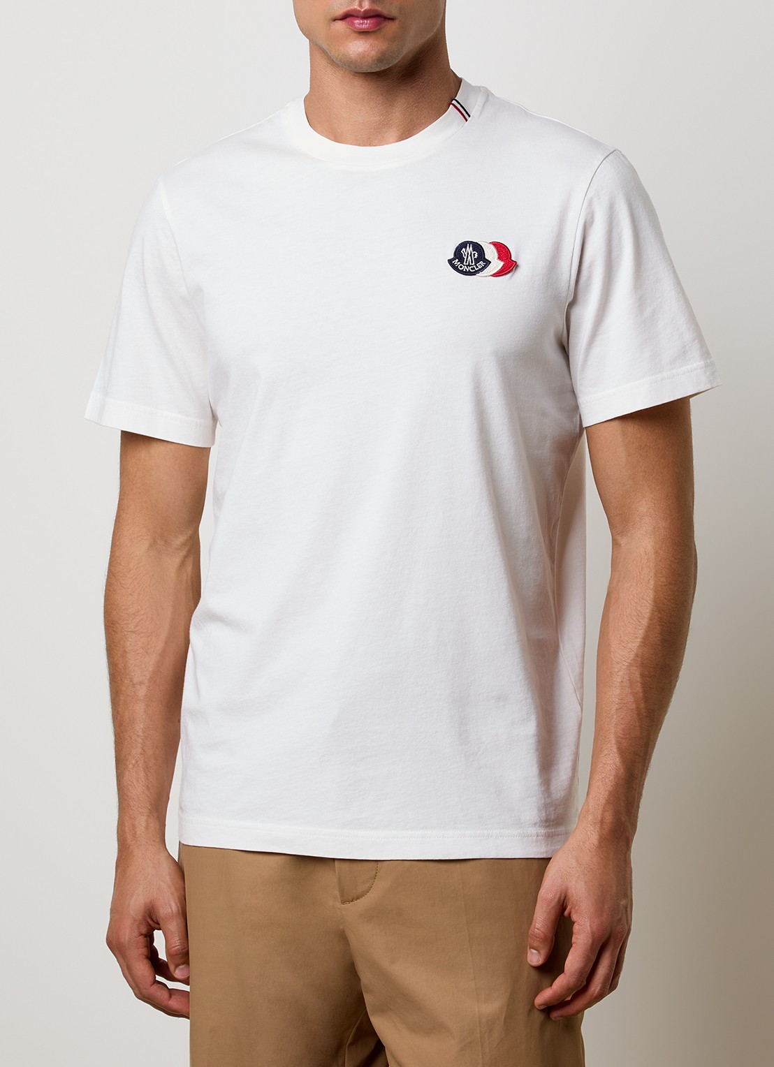 Moncler T-shirt met logoborduring - detail 4 gebroken wit