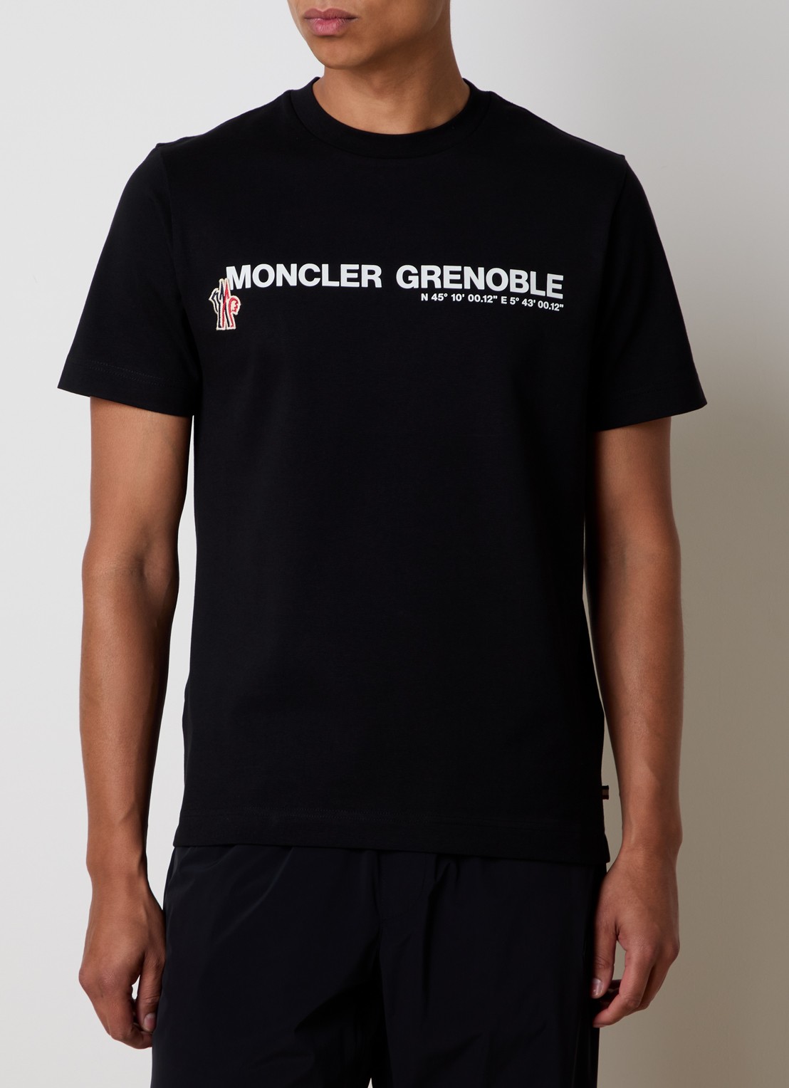 Moncler T-shirt met logoprint - detail 2 zwart