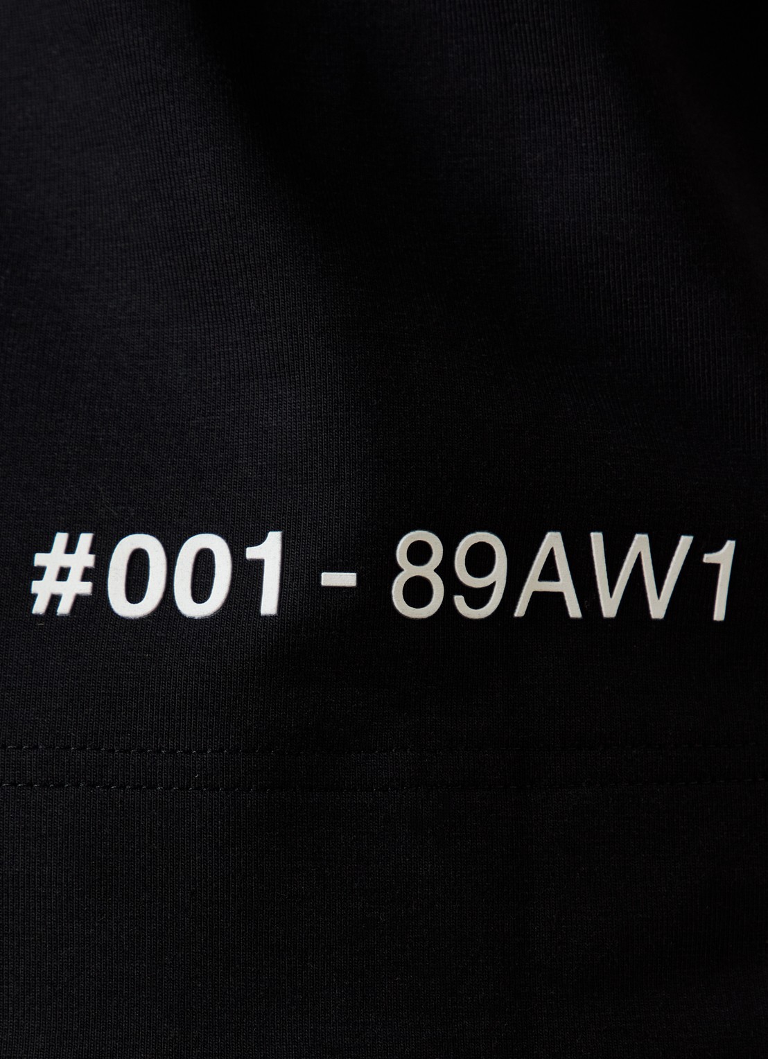 Moncler T-shirt met logoprint - detail 4 zwart