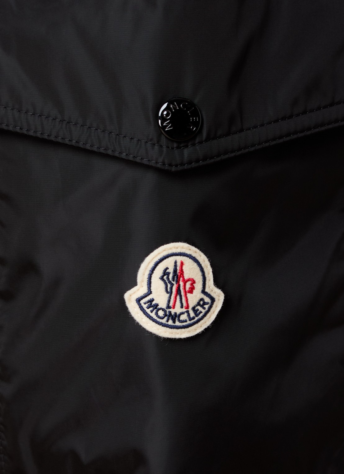 Moncler Tapered fit joggingbroek met klepzakken en logo - detail 6 zwart