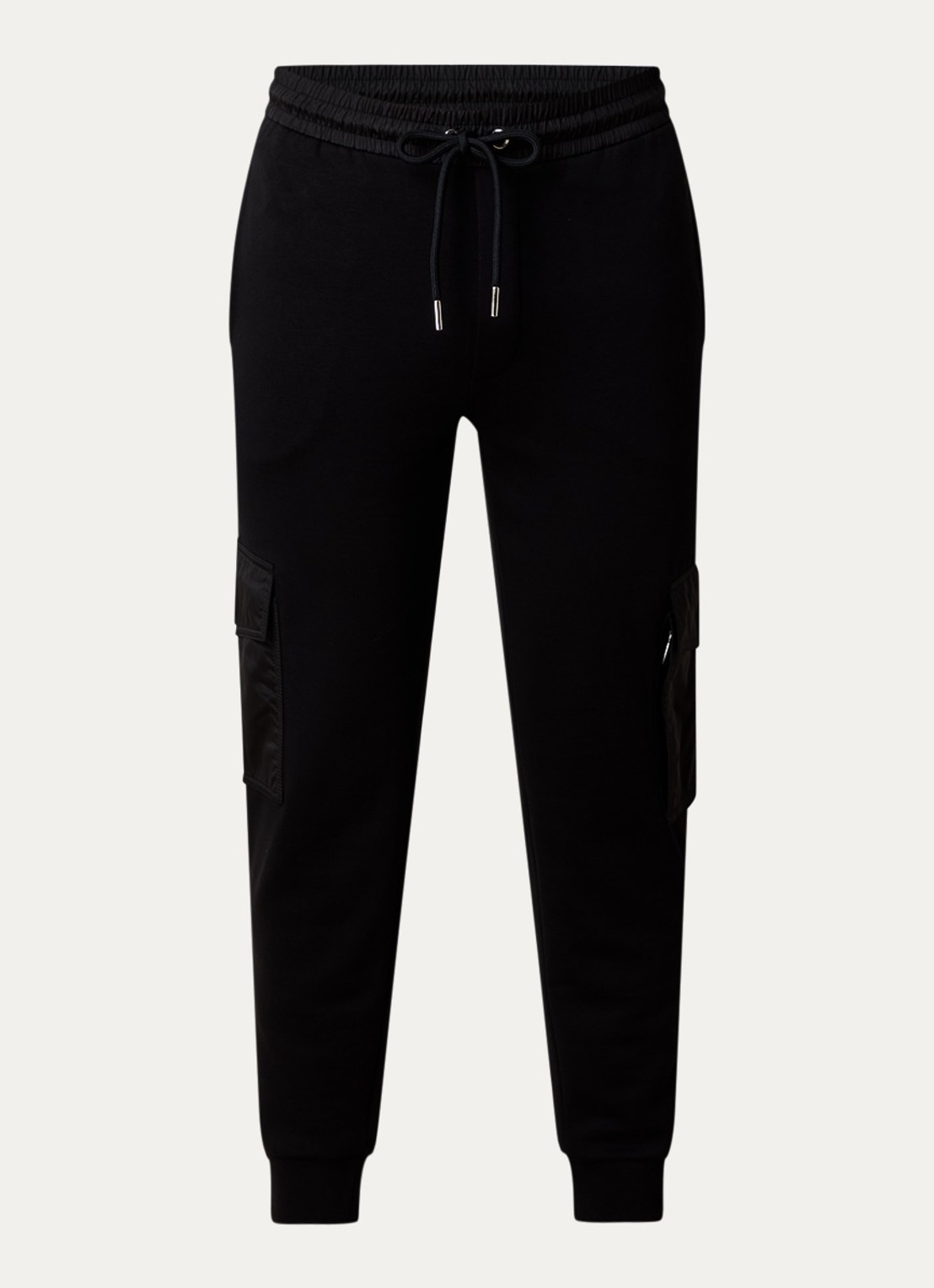 Moncler Tapered fit joggingbroek met klepzakken en logo - voorkant 2 zwart