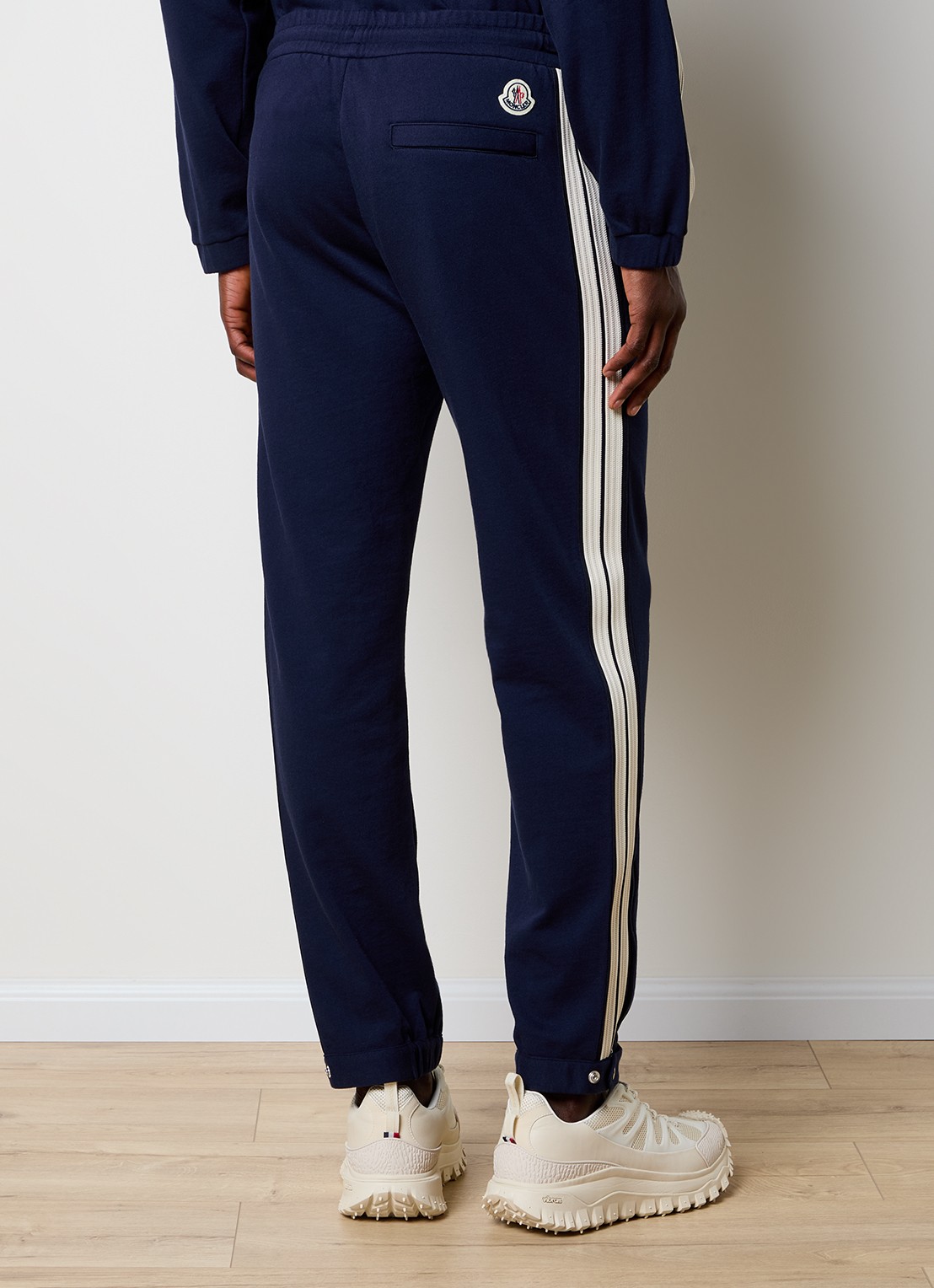 Moncler Tapered fit joggingbroek met steekzakken en logo - achterkant 4 donkerblauw