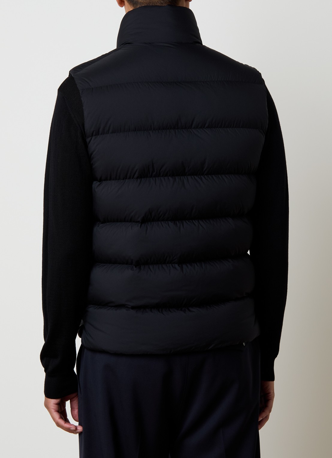 Moncler Tibb gewatteerde bodywarmer met donsvulling en logo - achterkant 4 zwart