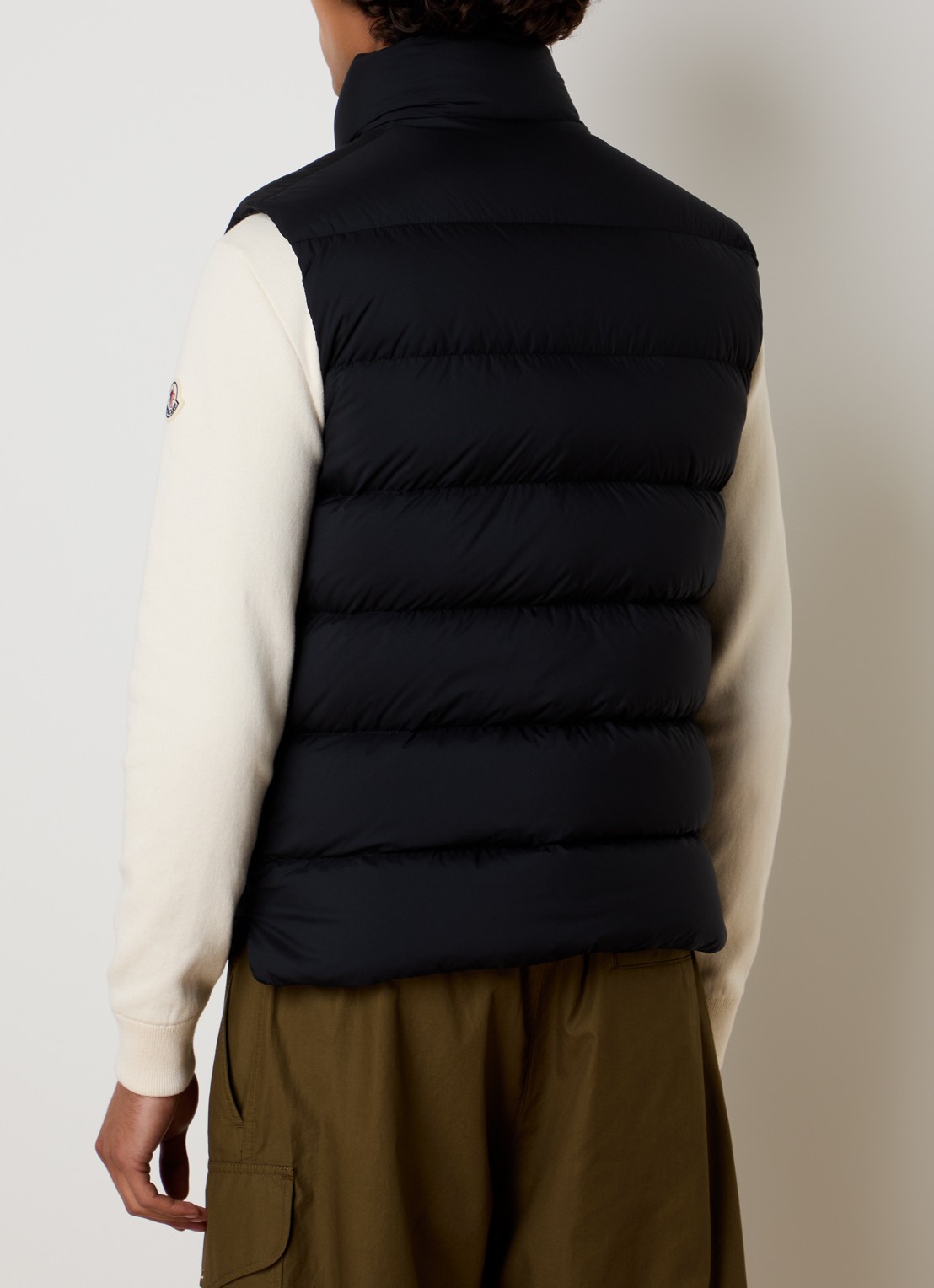 Moncler Tibb gewatteerde bodywarmer met donsvulling en logo - achterkant 4 zwart