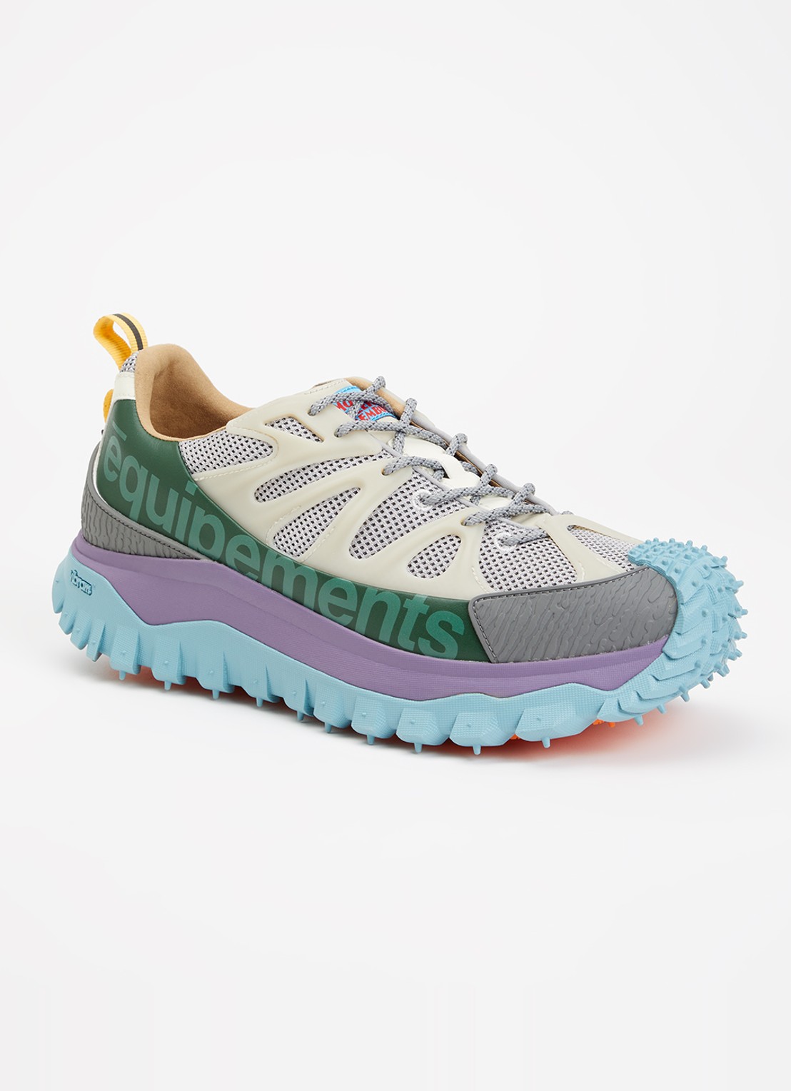 Moncler Trailgrip Amoeba sneaker met leren details - voorkant 2 beige