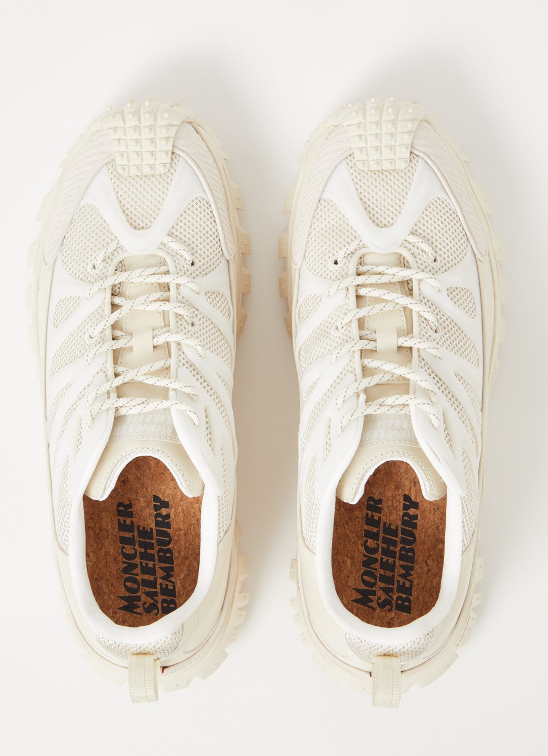 Moncler Trailgrip Amoeba sneaker van leer met mesh details - detail 4 beige