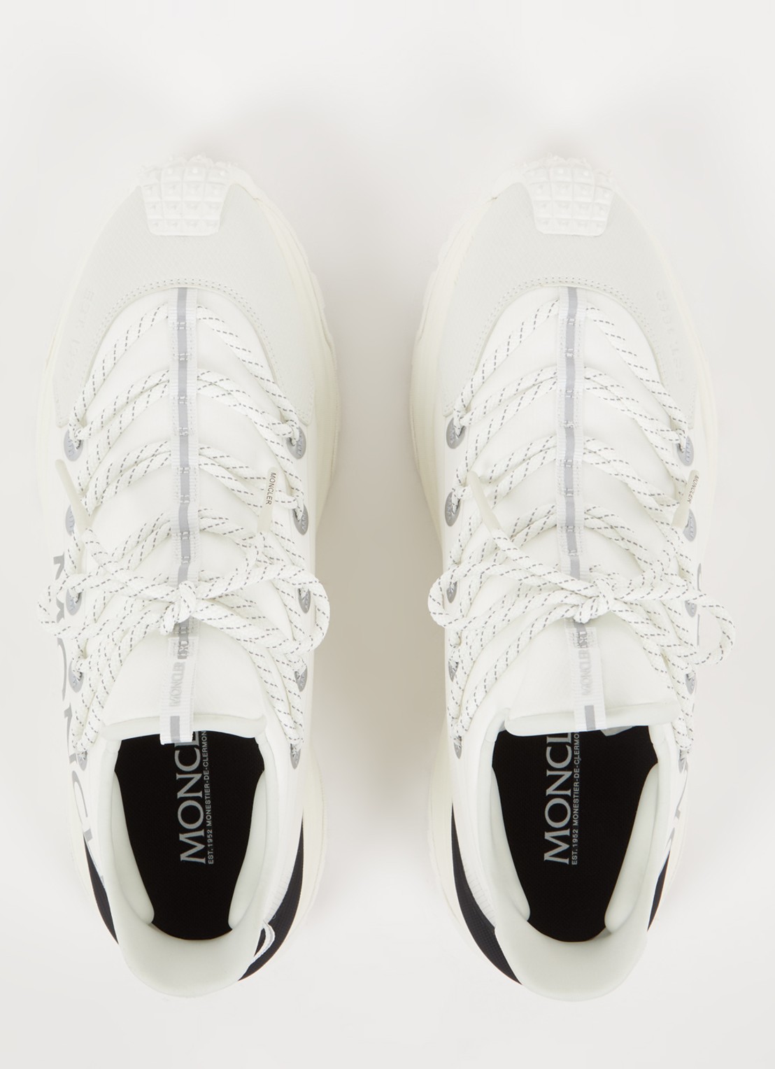 Moncler Trailgrip Lite 2 sneaker met logo - detail 2 gebroken wit