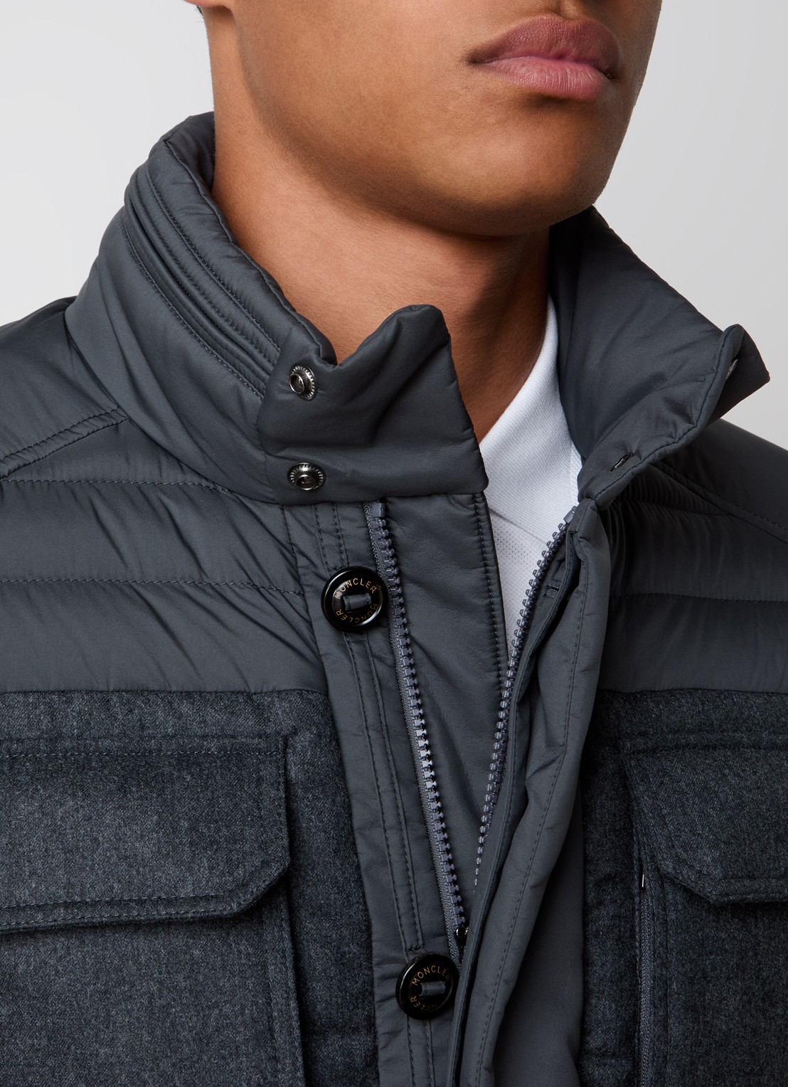 Moncler Vallanta gewatteerde jas met opbergbare capuchon - detail 6 grijs