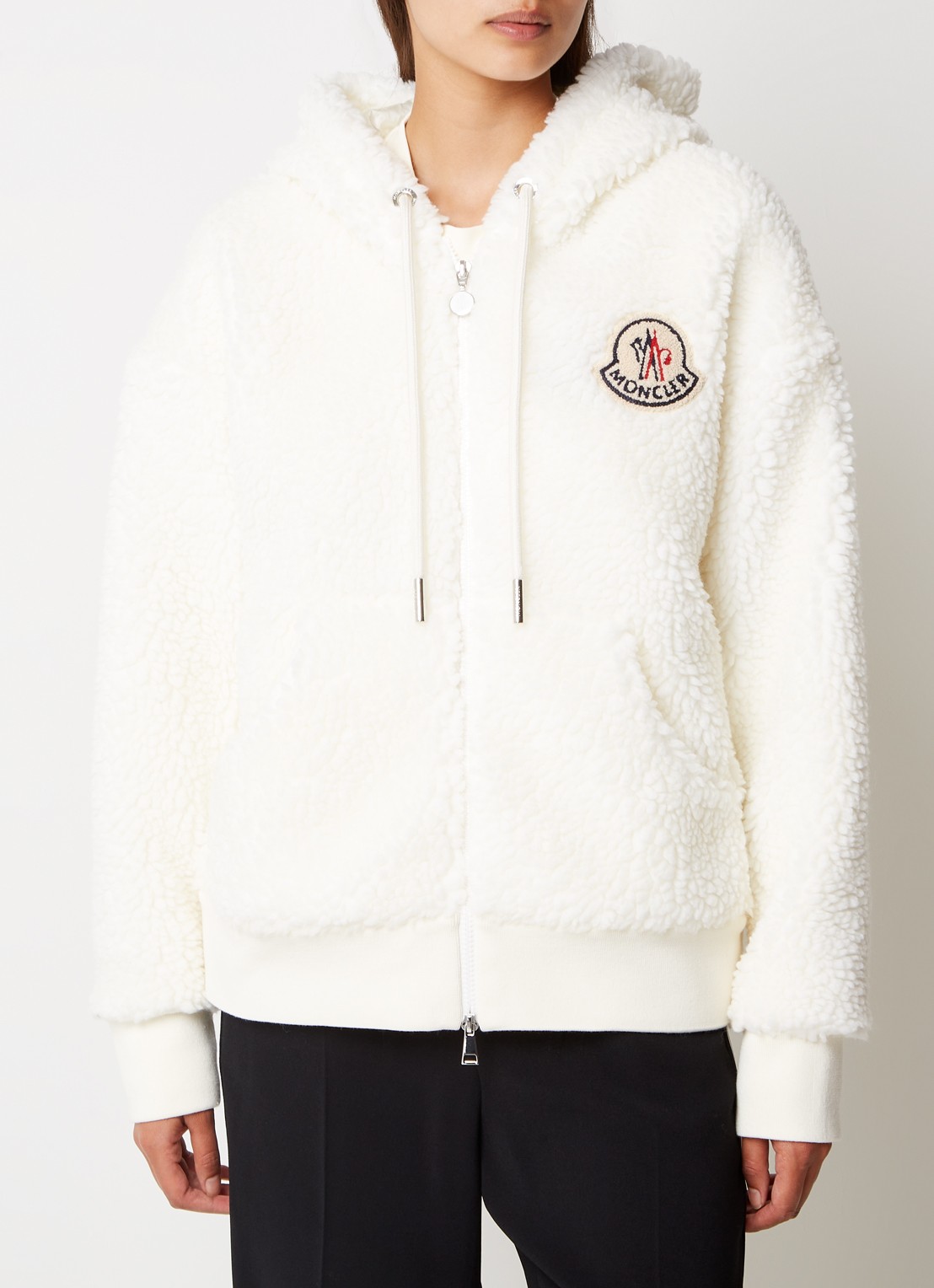 Moncler Vest van teddy met logoborduring - detail 4 ivoor