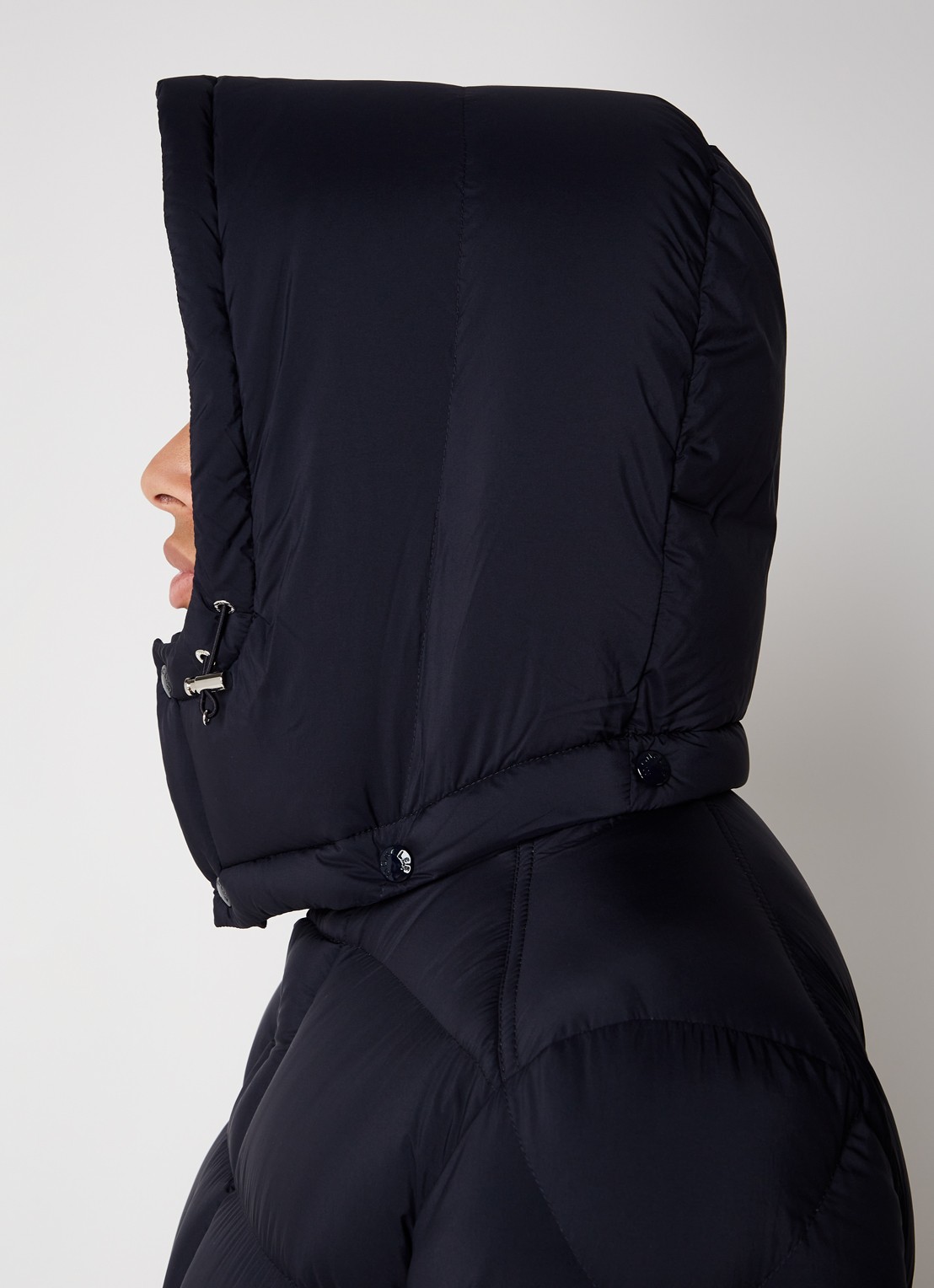 Moncler Vezere puffer jack met donsvulling en afneembare capuchon - detail 5 donkerblauw