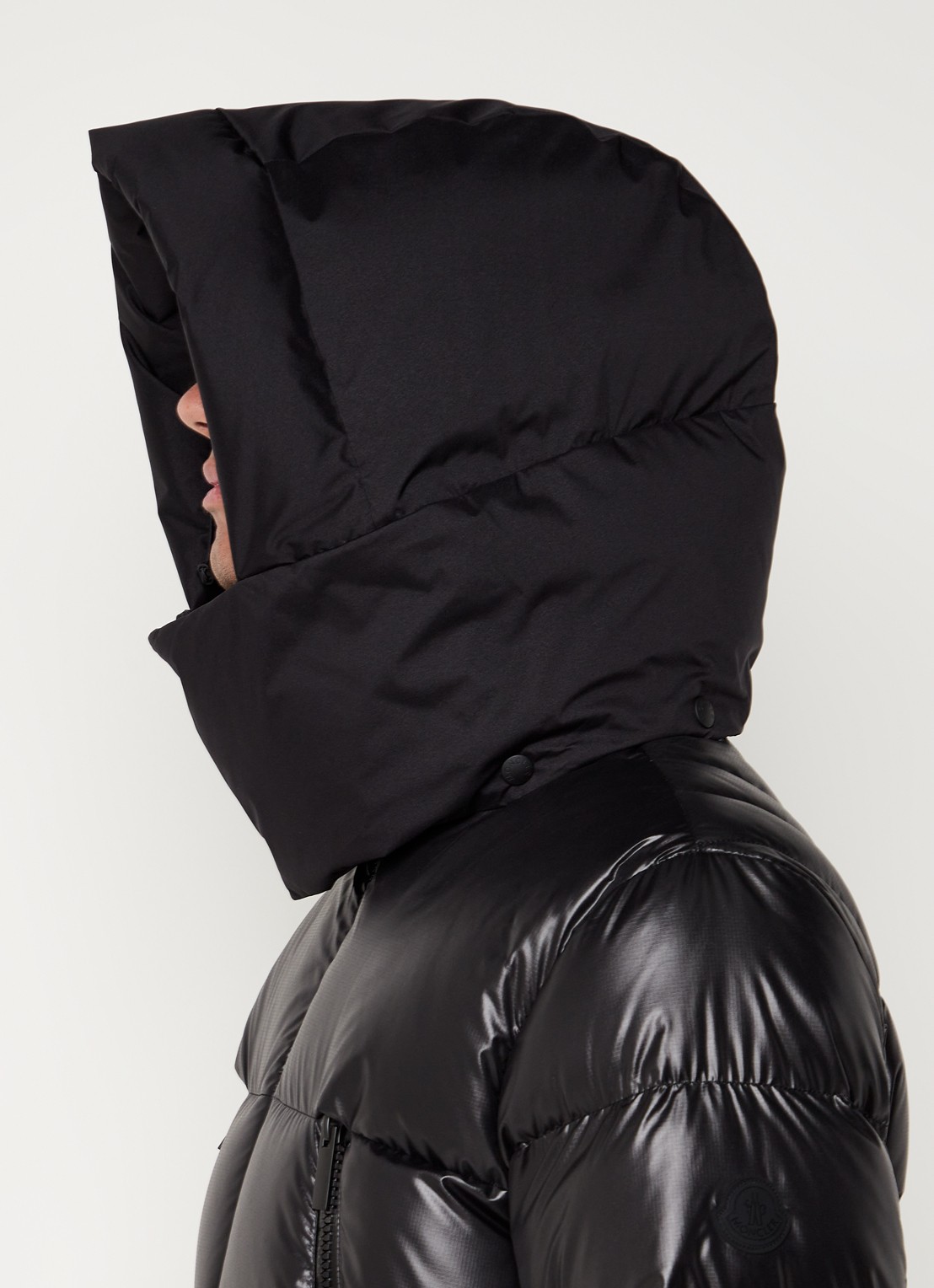 Moncler Zubair puffer jack met donsvulling en afneembare capuchon - detail 2 zwart