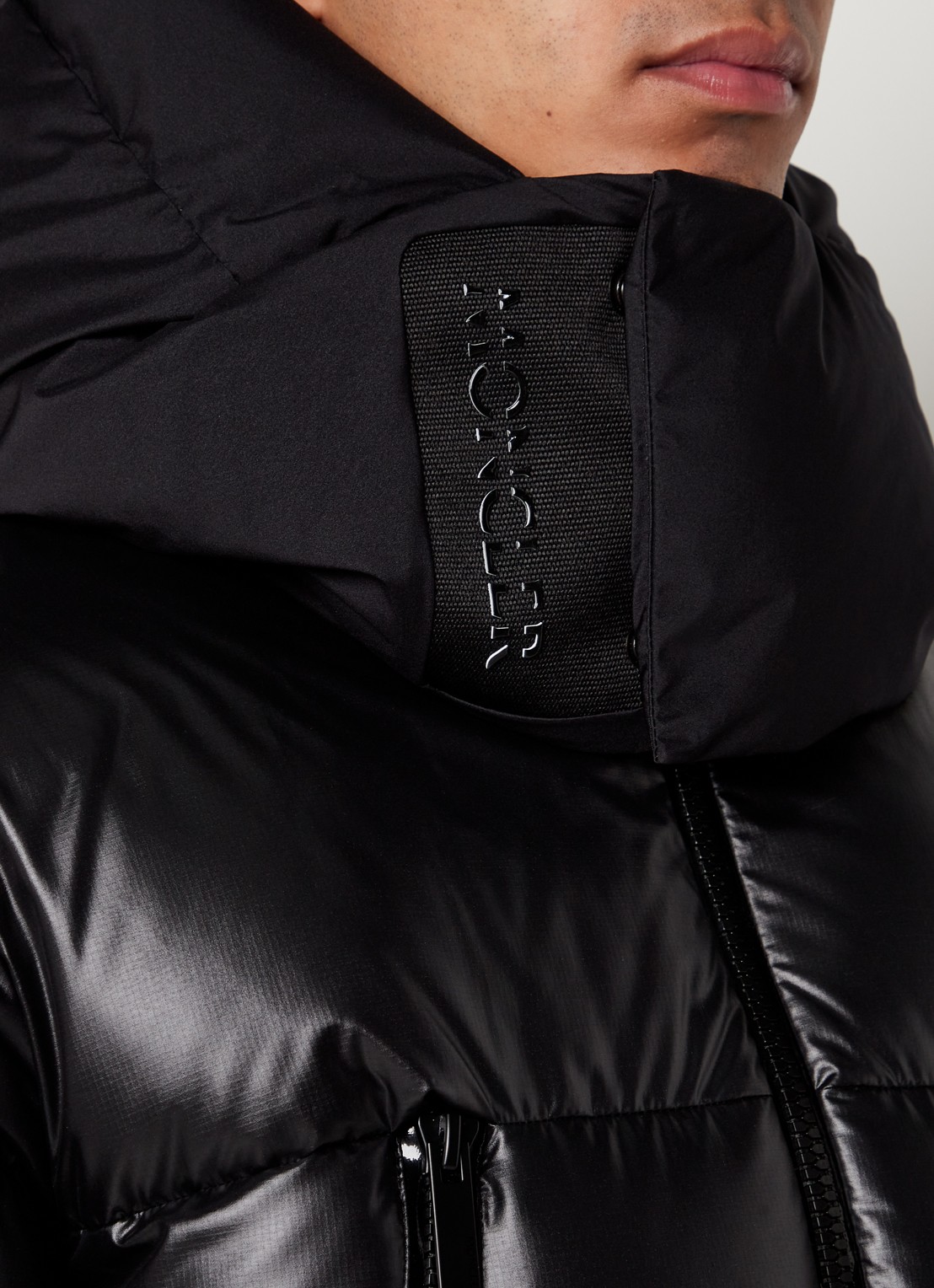 Moncler Zubair puffer jack met donsvulling en afneembare capuchon - detail 3 zwart