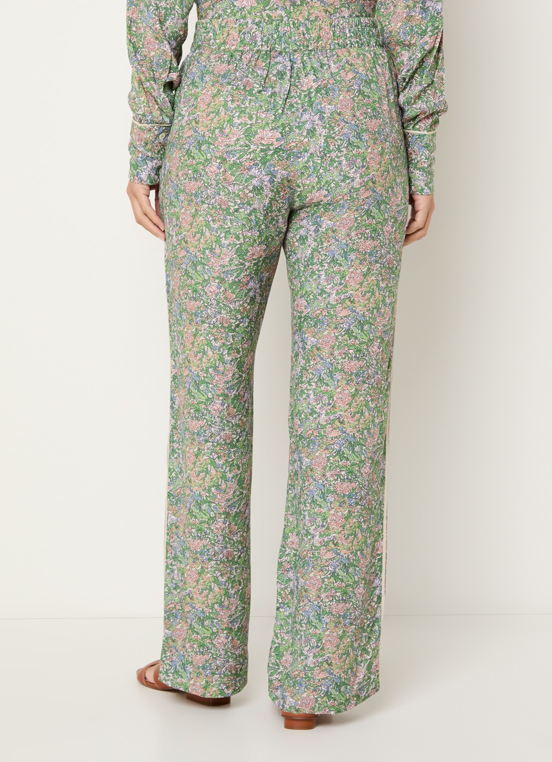 Mos Mosh MMBala high waist straight fit pantalon met bloemenprint - achterkant 4 groen