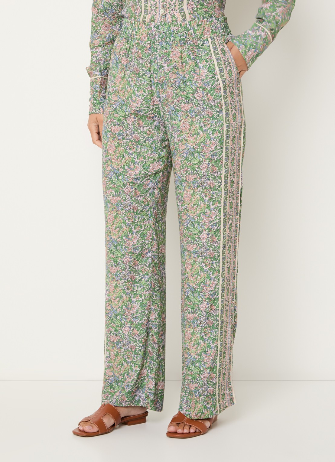 Mos Mosh MMBala high waist straight fit pantalon met bloemenprint - detail 3 groen