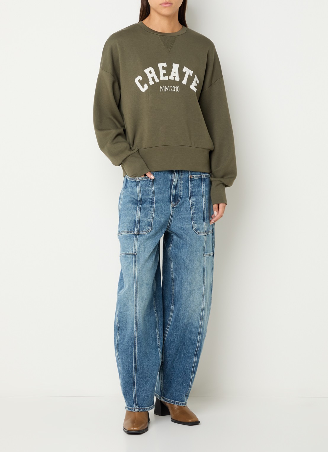 Mos Mosh MMCelli sweater met borduring - voorkant 2 bronsgroen