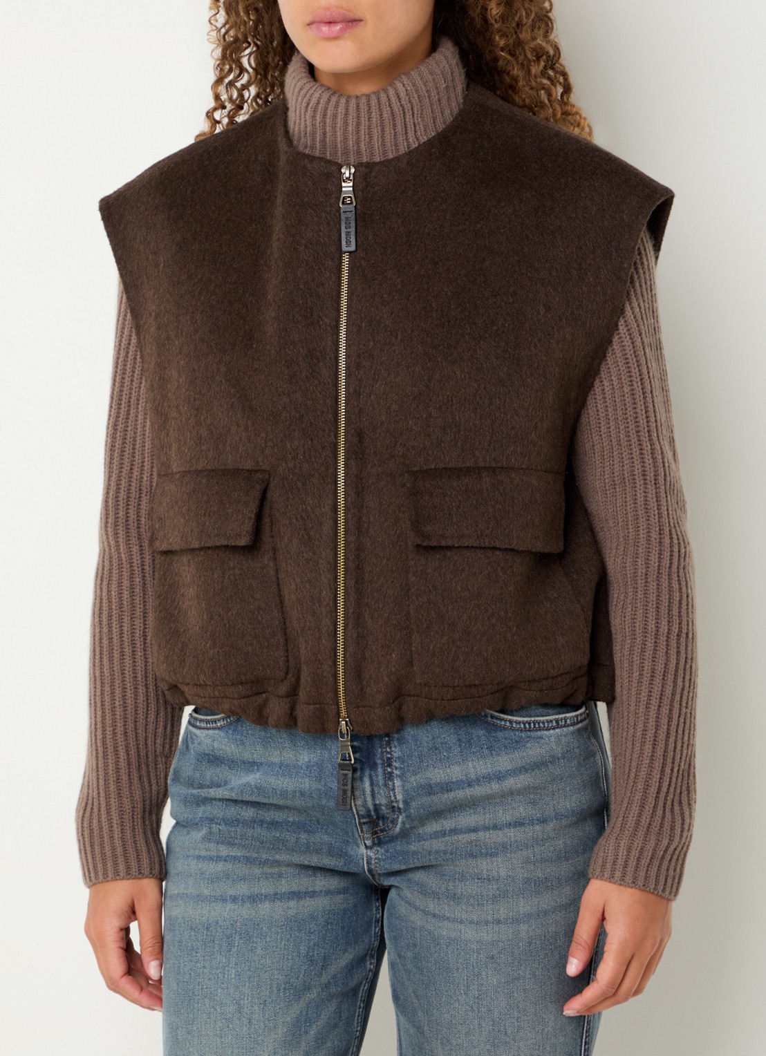 Mos Mosh MMElise bodywarmer in wolblend met opgestikte zakken - detail bruin