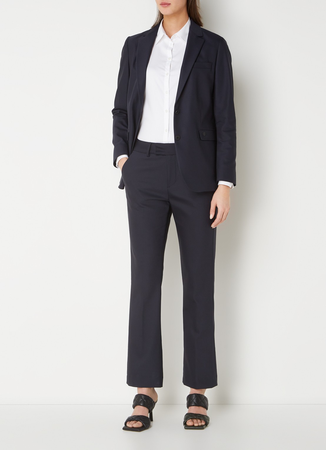 Mos Mosh MMEllen mid waist straight fit cropped chino met steekzakken - voorkant 2 donkerblauw