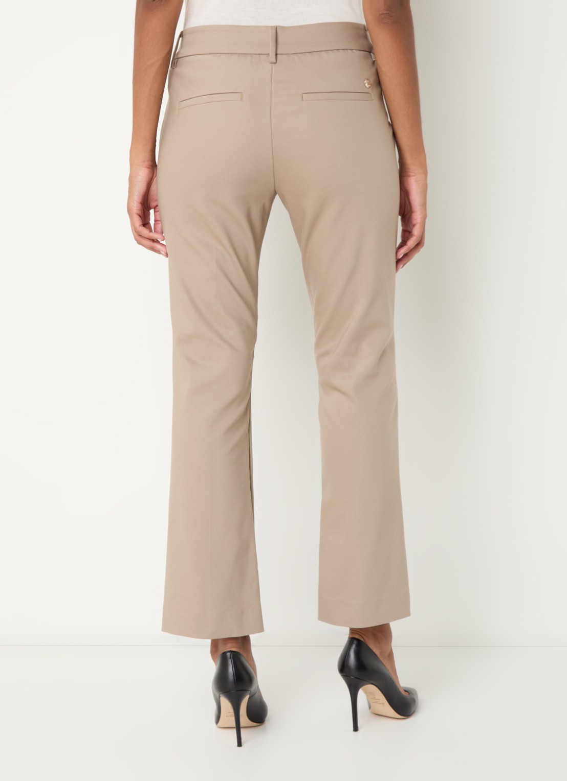Mos Mosh MMEllen mid waist straight fit cropped chino met steekzakken - achterkant lichtbruin