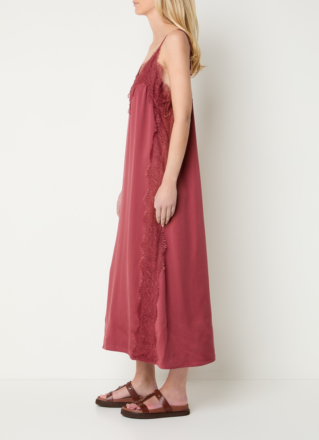 Mos Mosh MMLaurie Annie midi jurk met details van kant - voorkant 3 rood