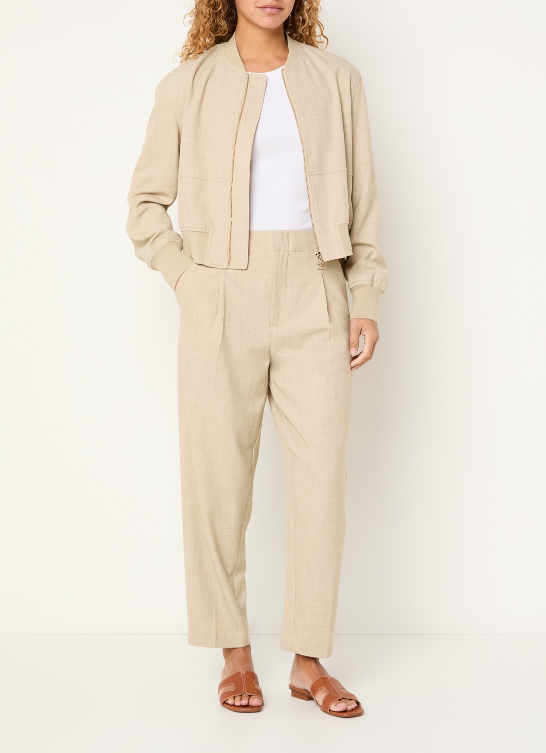 Mos Mosh MMLeysa high waist tapered fit cropped pantalon met steekzakken - voorkant 2 beige