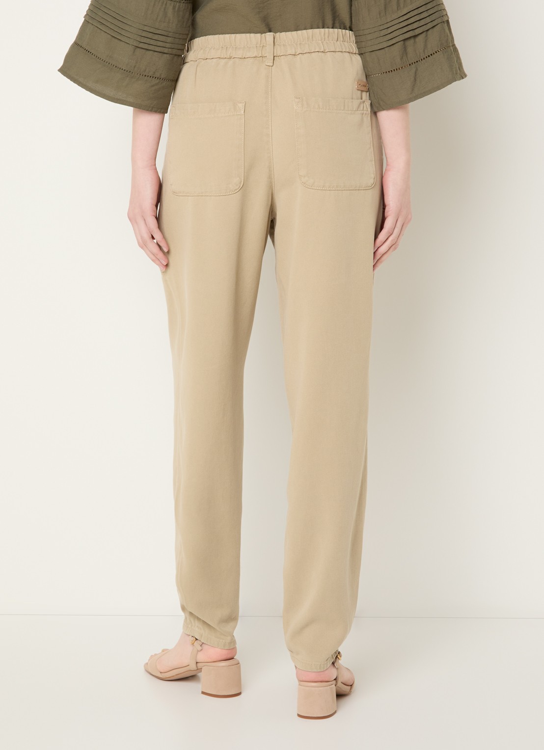 Mos Mosh MMMaison high waist tapered fit broek met steekzakken - achterkant beige