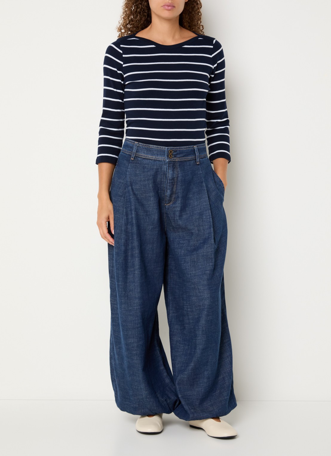 Mos Mosh MMMarah Pagato high waist tapered jeans met donkere wassing - voorkant 4 indigo