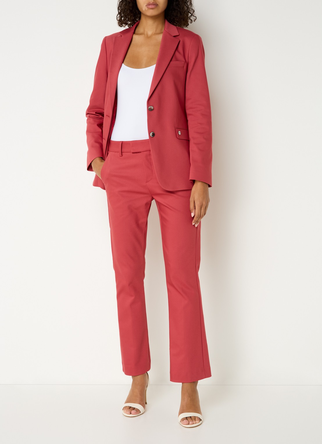 Mos Mosh MMMary Night blazer met klepzakken - voorkant 2 cranberryrood