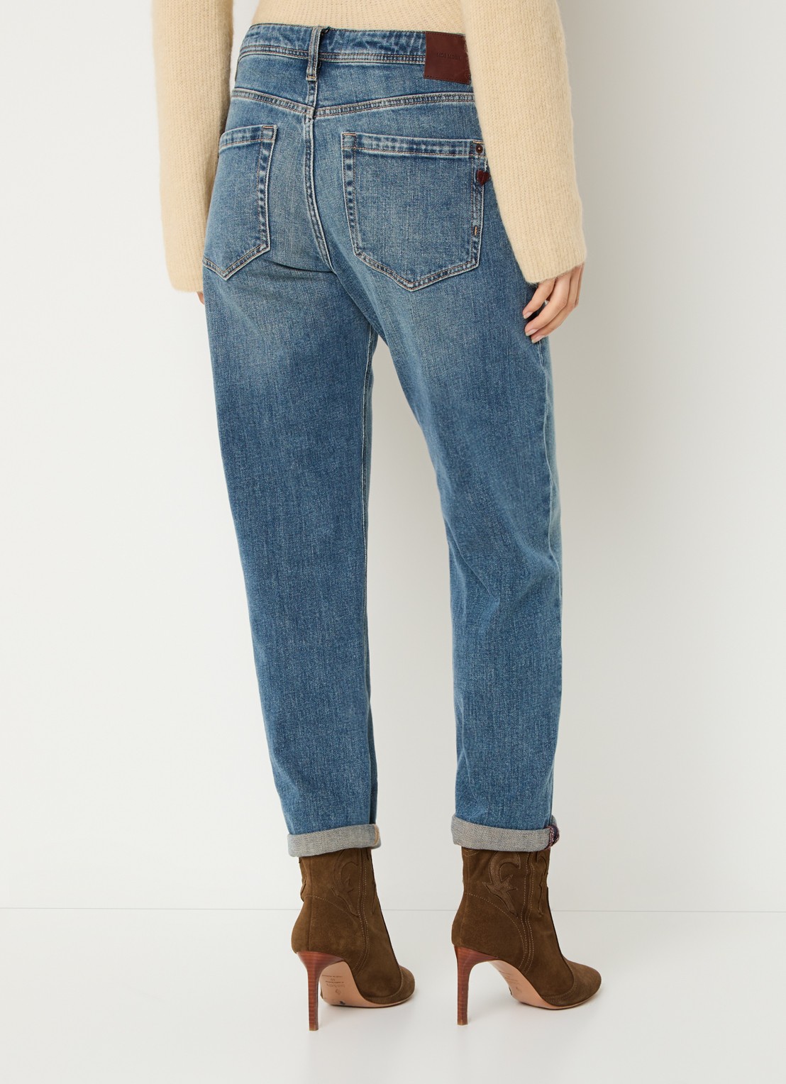 Mos Mosh MMMelly high waist tapered fit cropped jeans met medium wassing  - achterkant 3 indigo