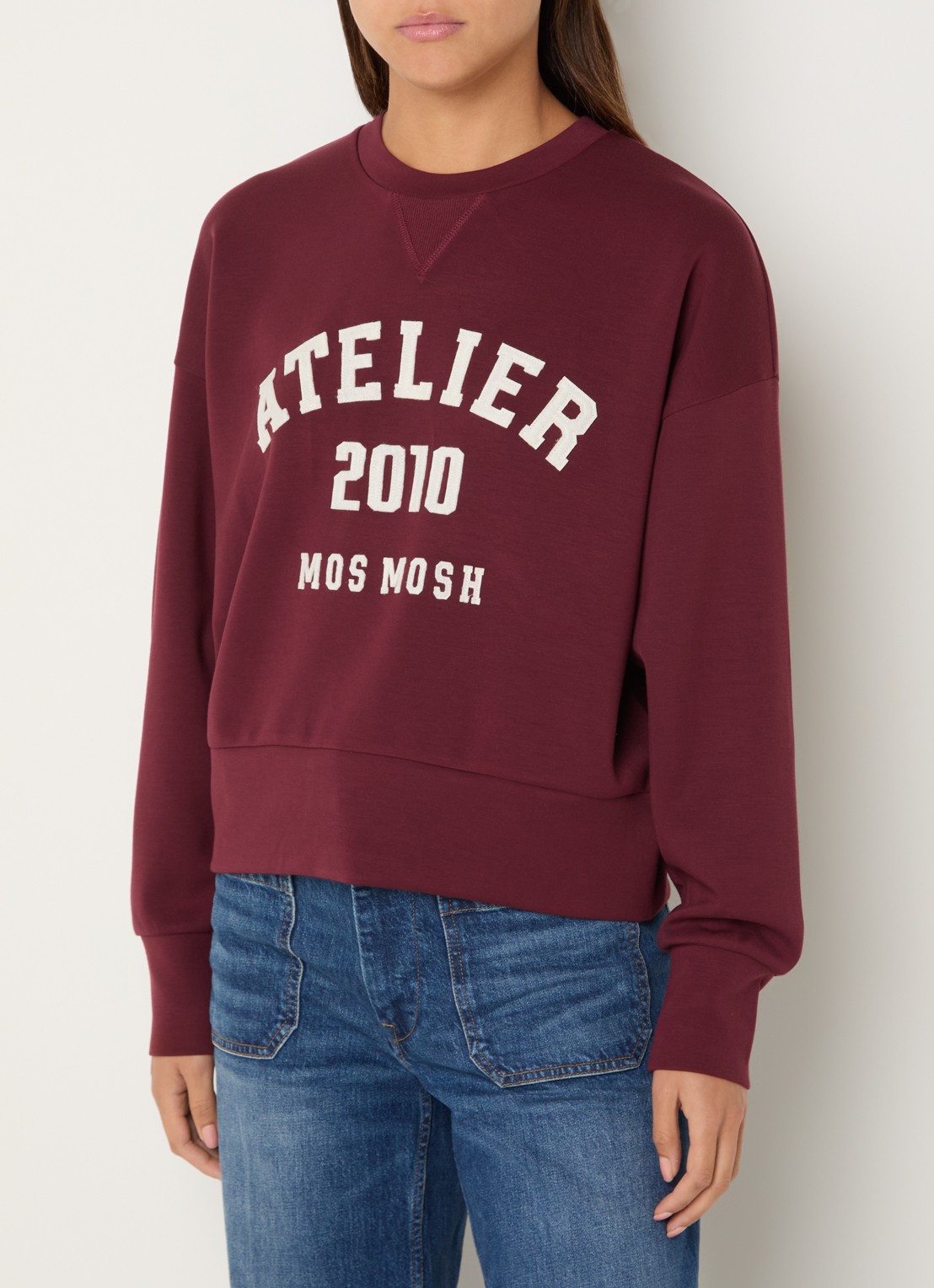 Mos Mosh MMNina sweater met flock logoprint - detail 2 bordeauxrood