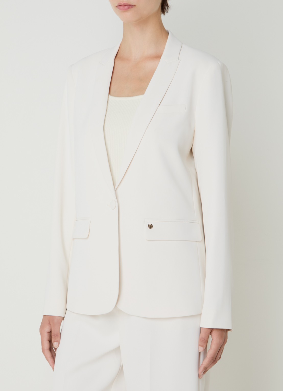 Mos Mosh MMPhoebe Miley blazer met klepzakken en schoudervulling - detail wit