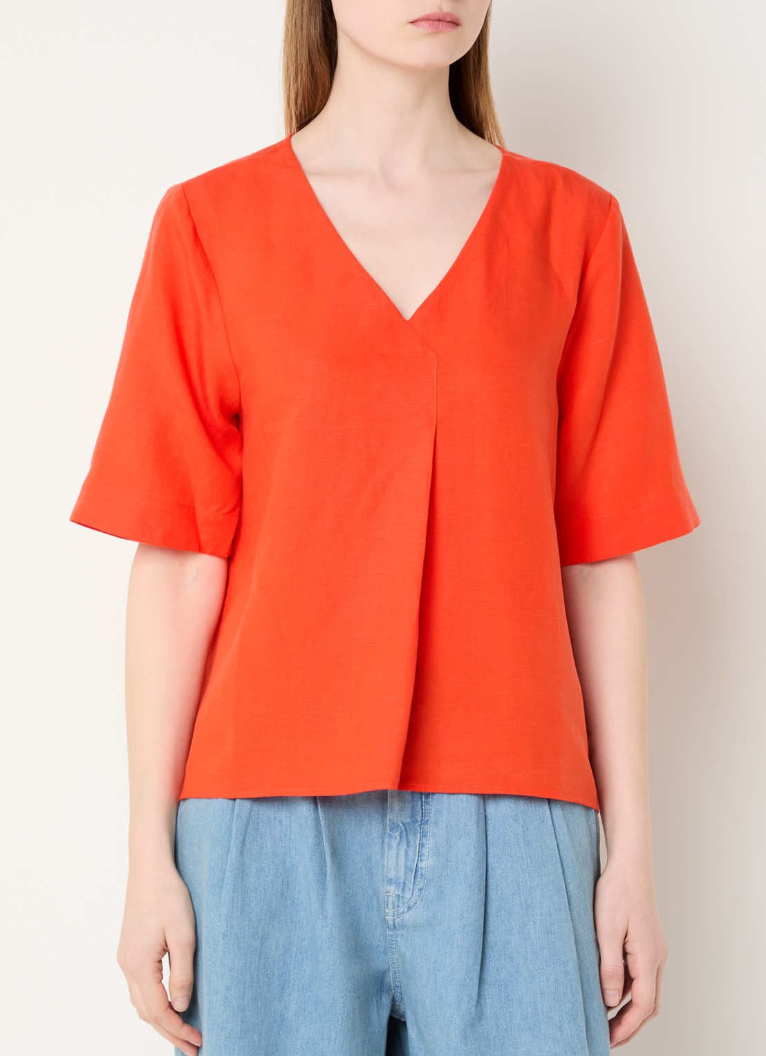 Mos Mosh MMRaina top in linnenblend met V-hals - detail 2 rood