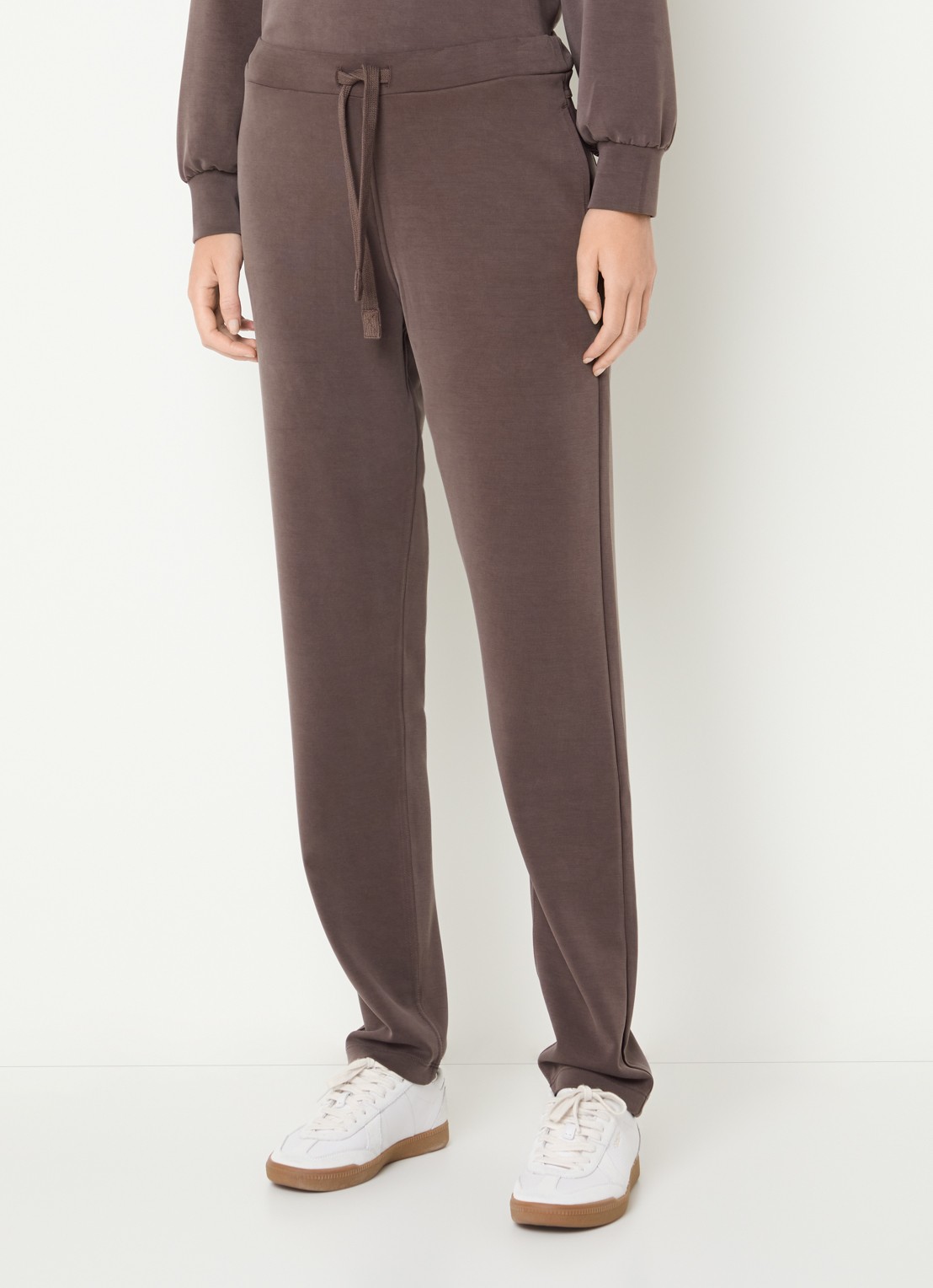 Moscow Almas high waist slim fit joggingbroek met steekzakken - detail lichtbruin