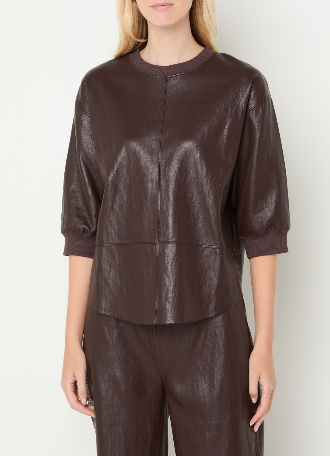Moscow Antonella T-shirt van imitatieleer - detail donkerbruin