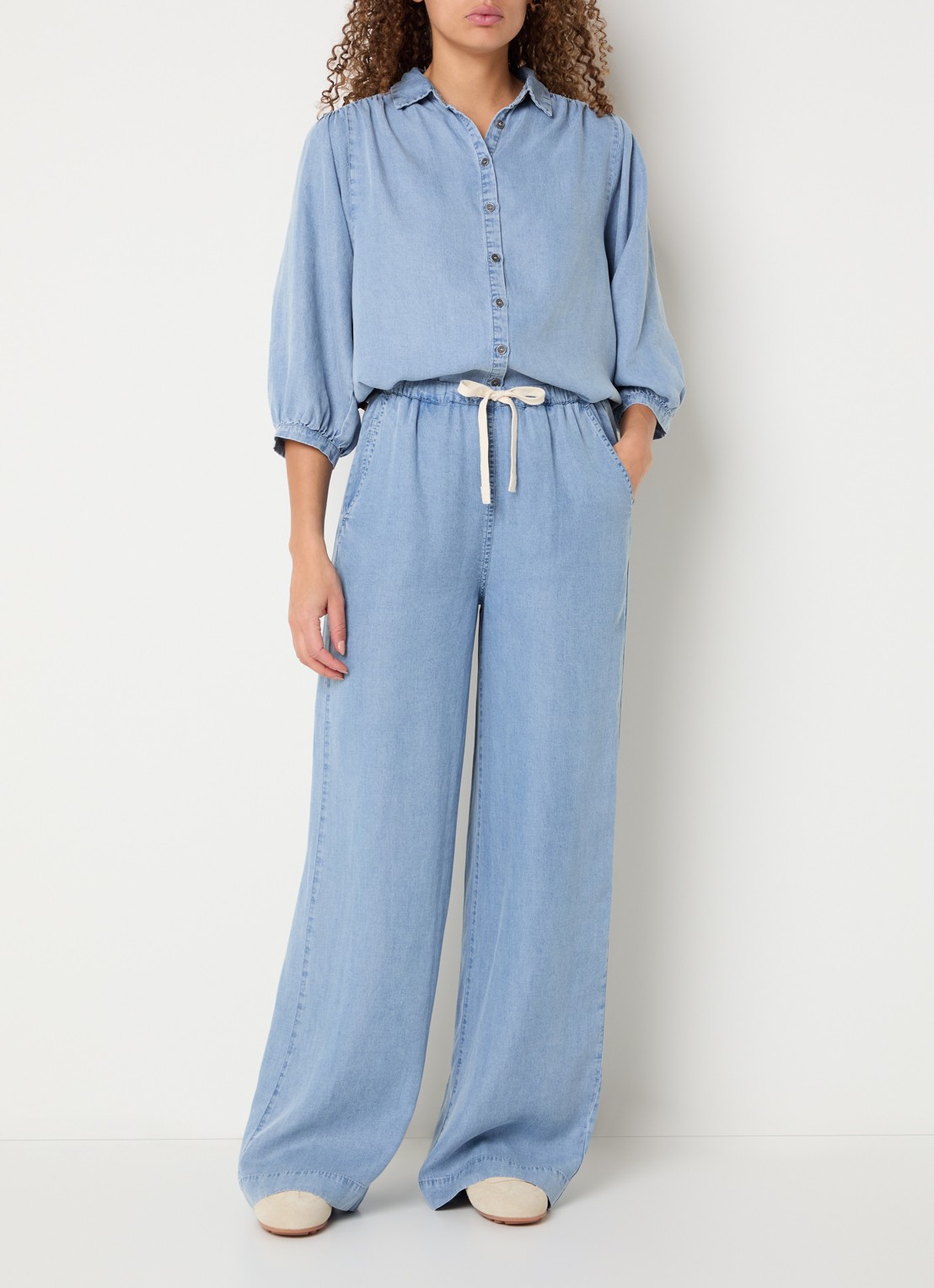 Moscow Barrow high waist wide fit broek van chambray - voorkant 2 indigo
