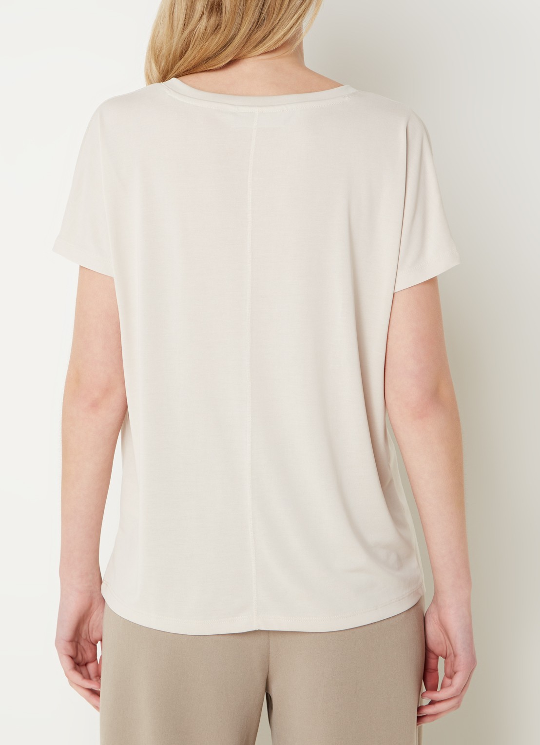 MSCH Copenhagen Fenya T-shirt met V-hals en stretch - achterkant 2 beige