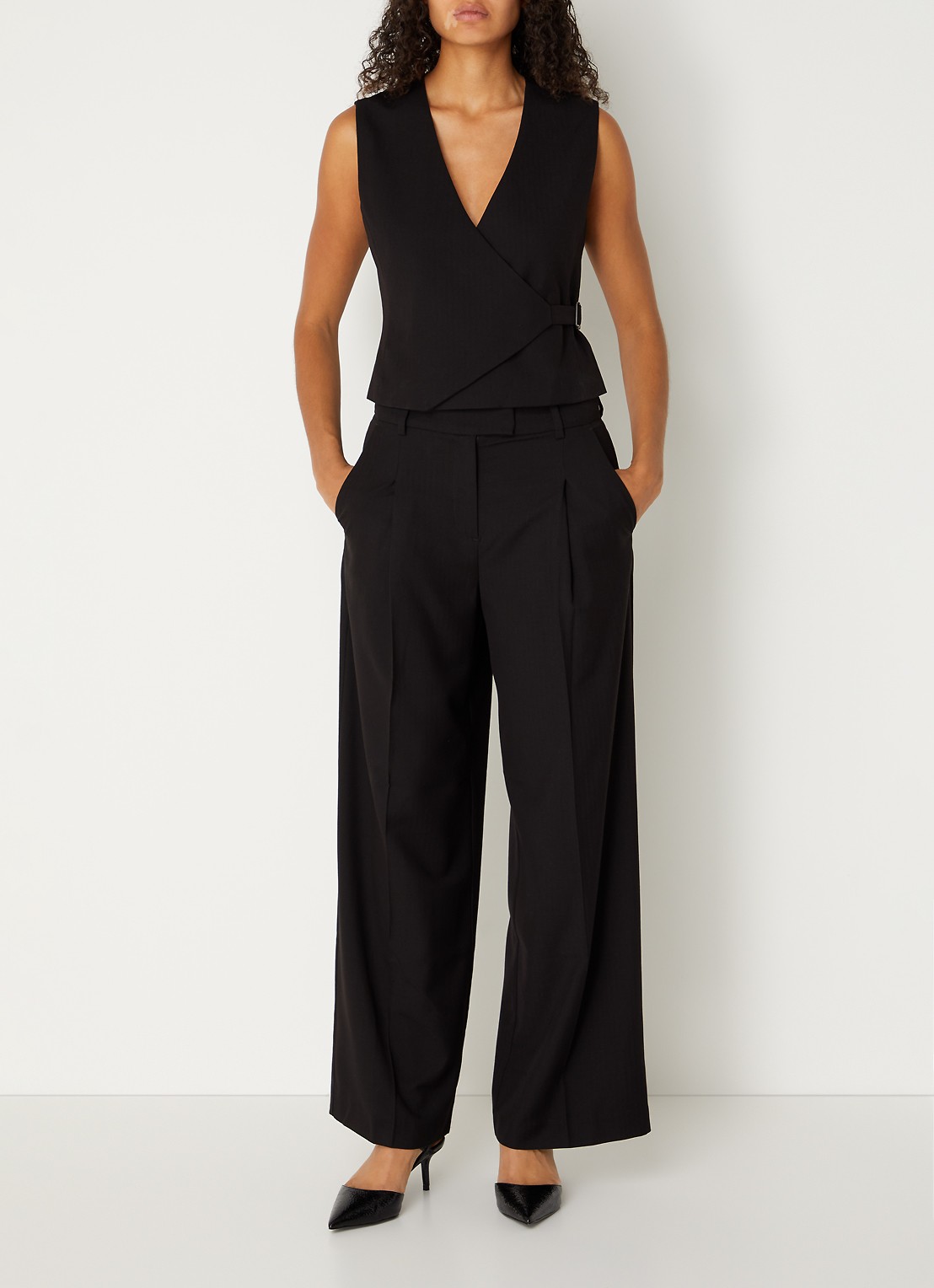 MSCH Copenhagen MSCHMachella high waist wide fit pantalon met steekzakken - voorkant 2 zwart