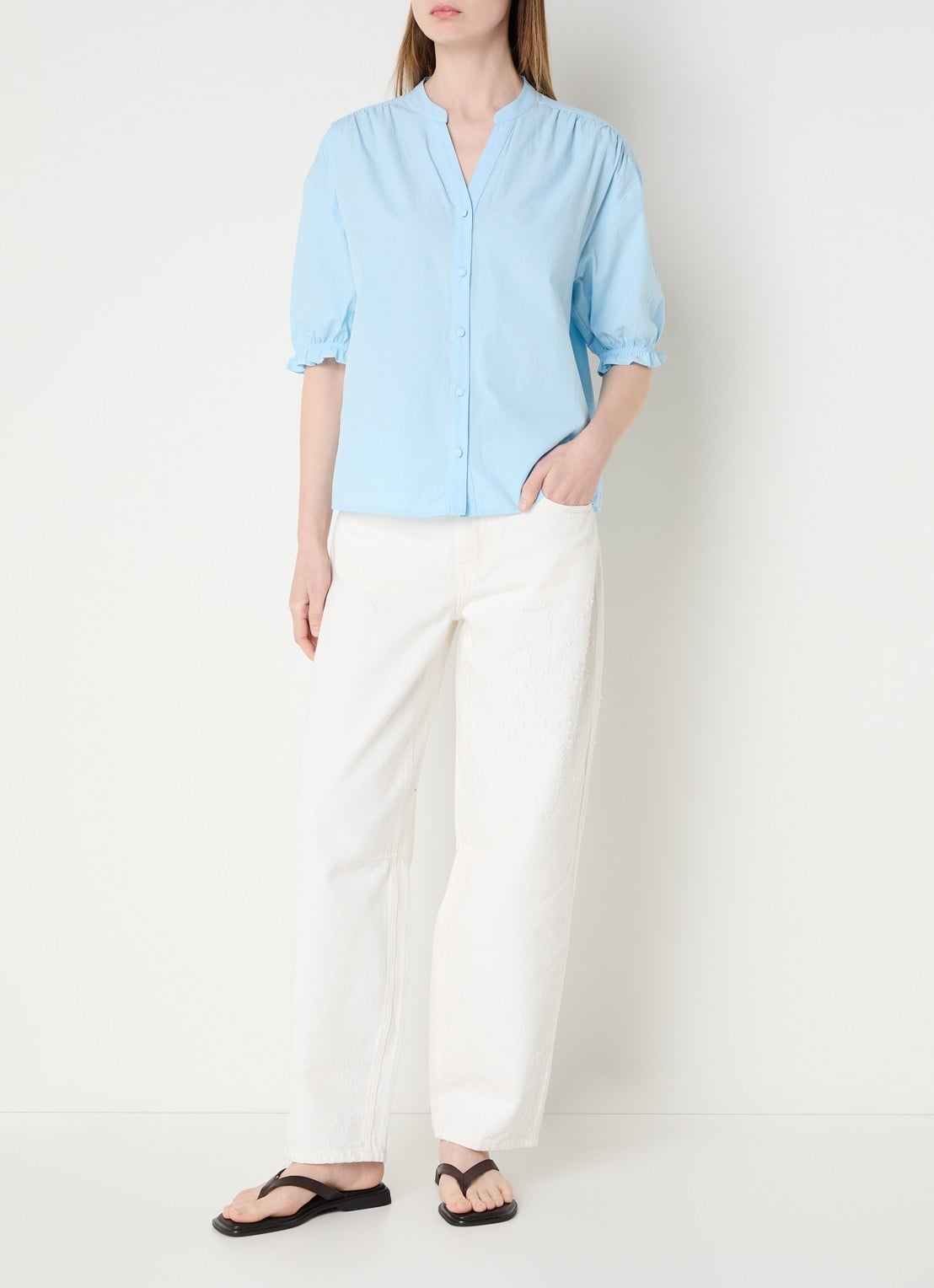 MSCH Copenhagen MSCHMarca blouse met V-hals - voorkant 4 lichtblauw